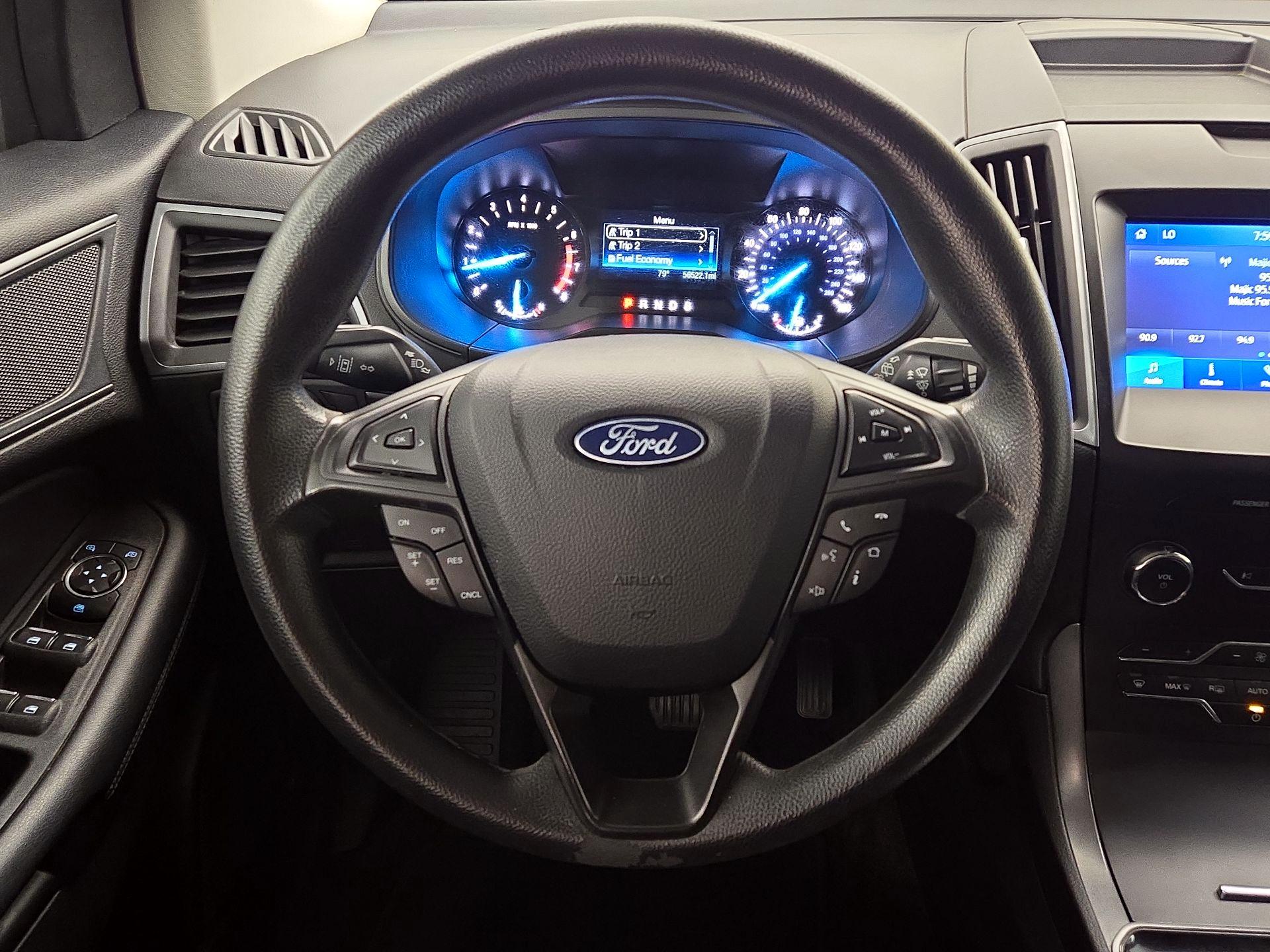 Thumbnail: 2020 Ford Edge - 10