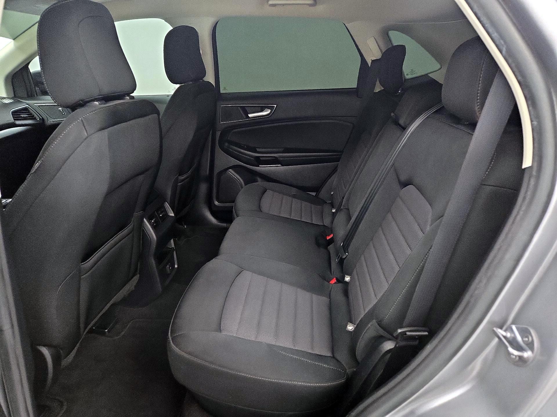 Thumbnail: 2020 Ford Edge - 19