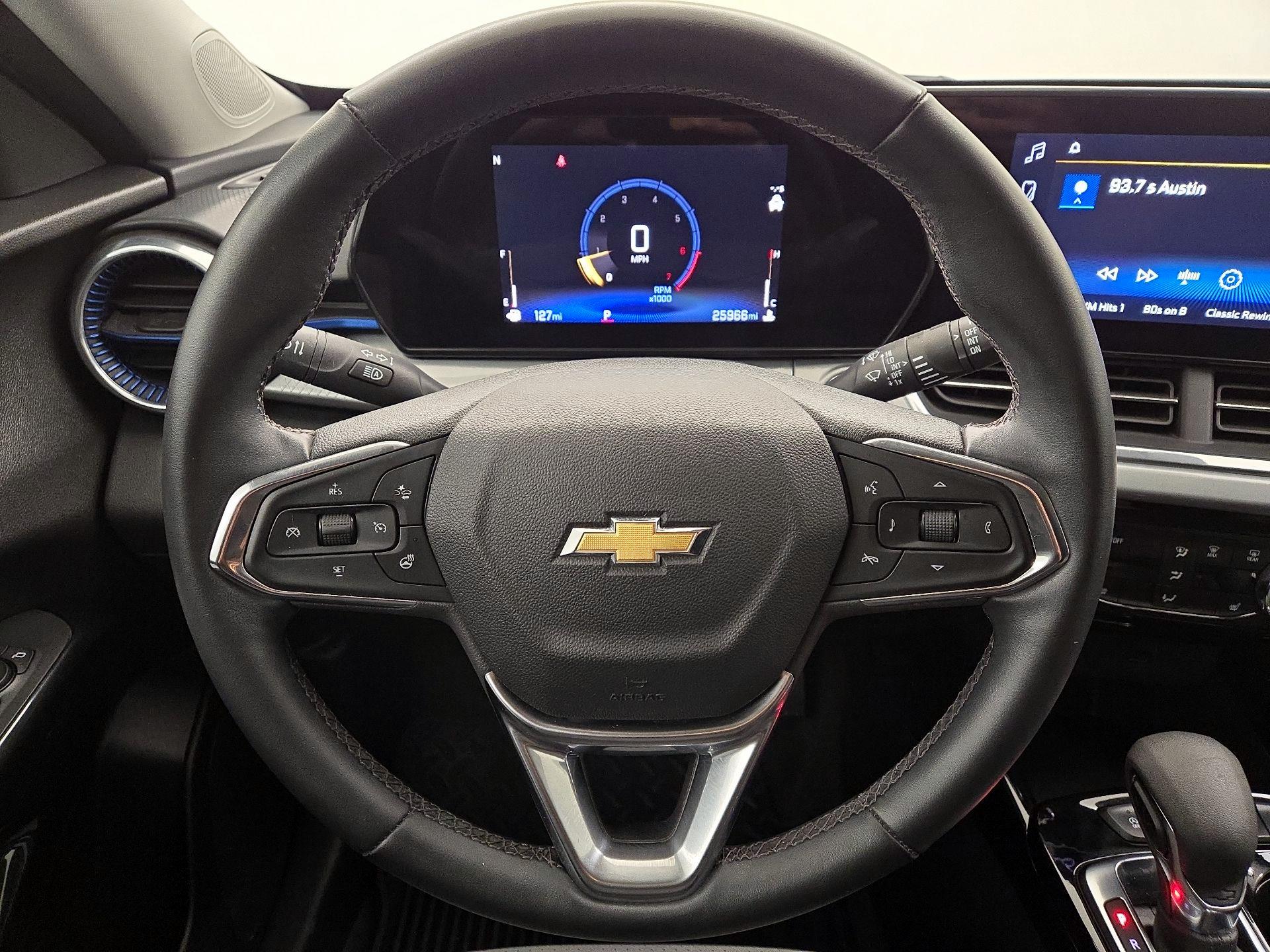 Thumbnail: 2024 Chevrolet Trax - 10