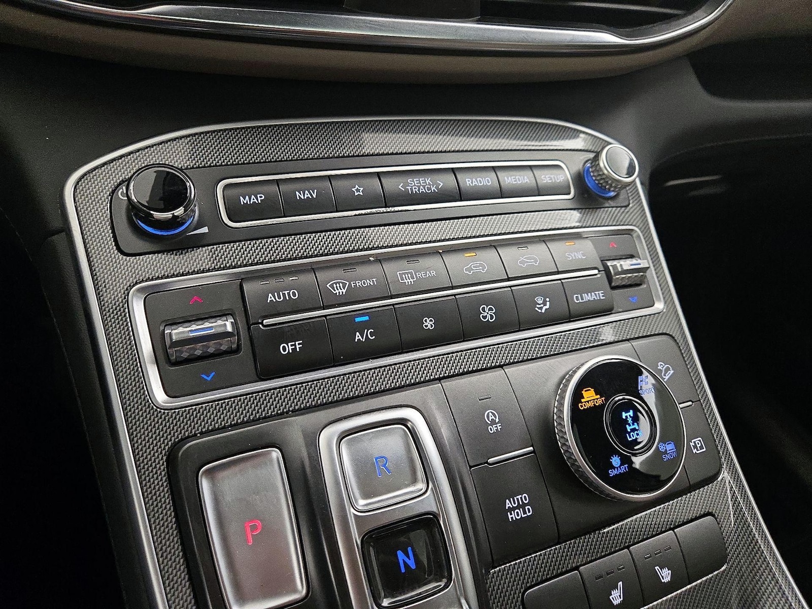 2023 Hyundai Santa Fe SEL - Photo 18