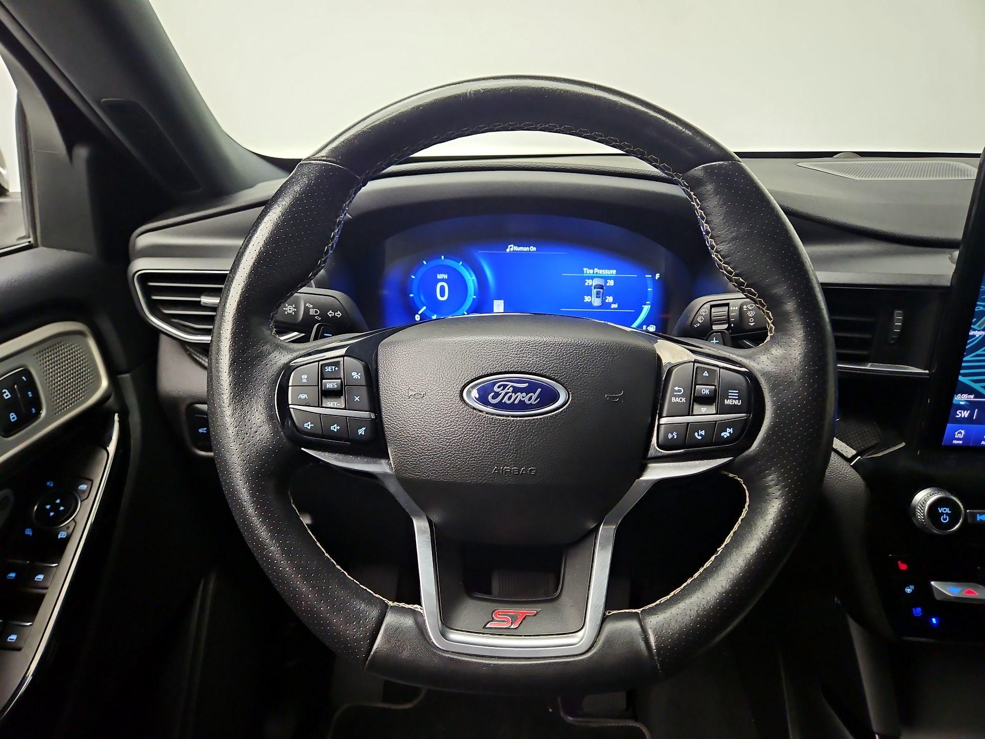 Thumbnail: 2023 Ford Explorer - 10
