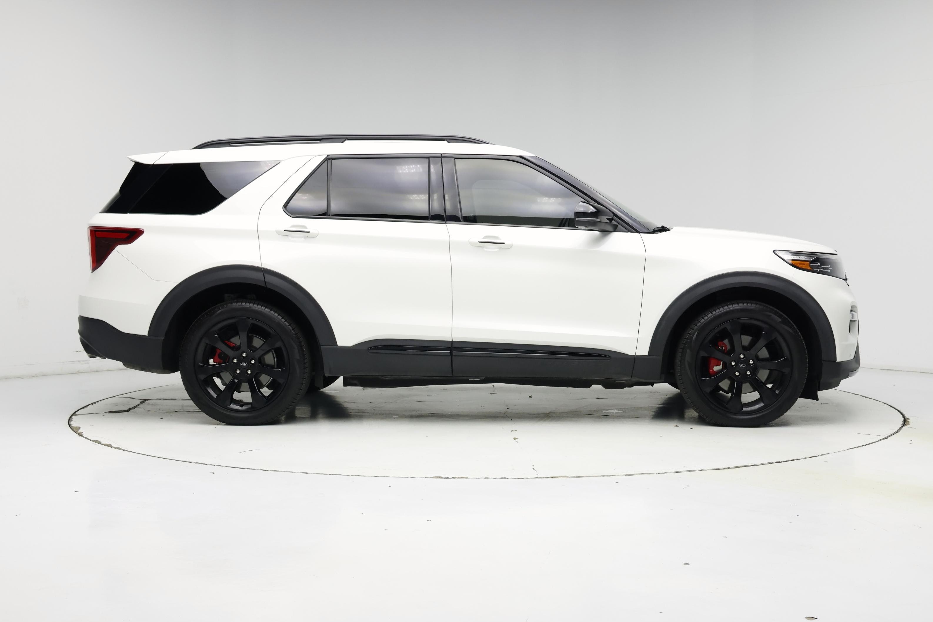 Thumbnail: 2023 Ford Explorer - 7