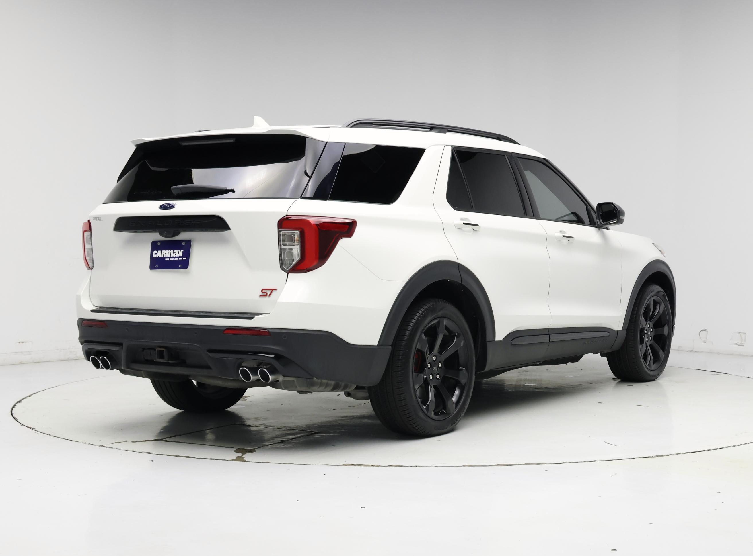 Thumbnail: 2023 Ford Explorer - 8