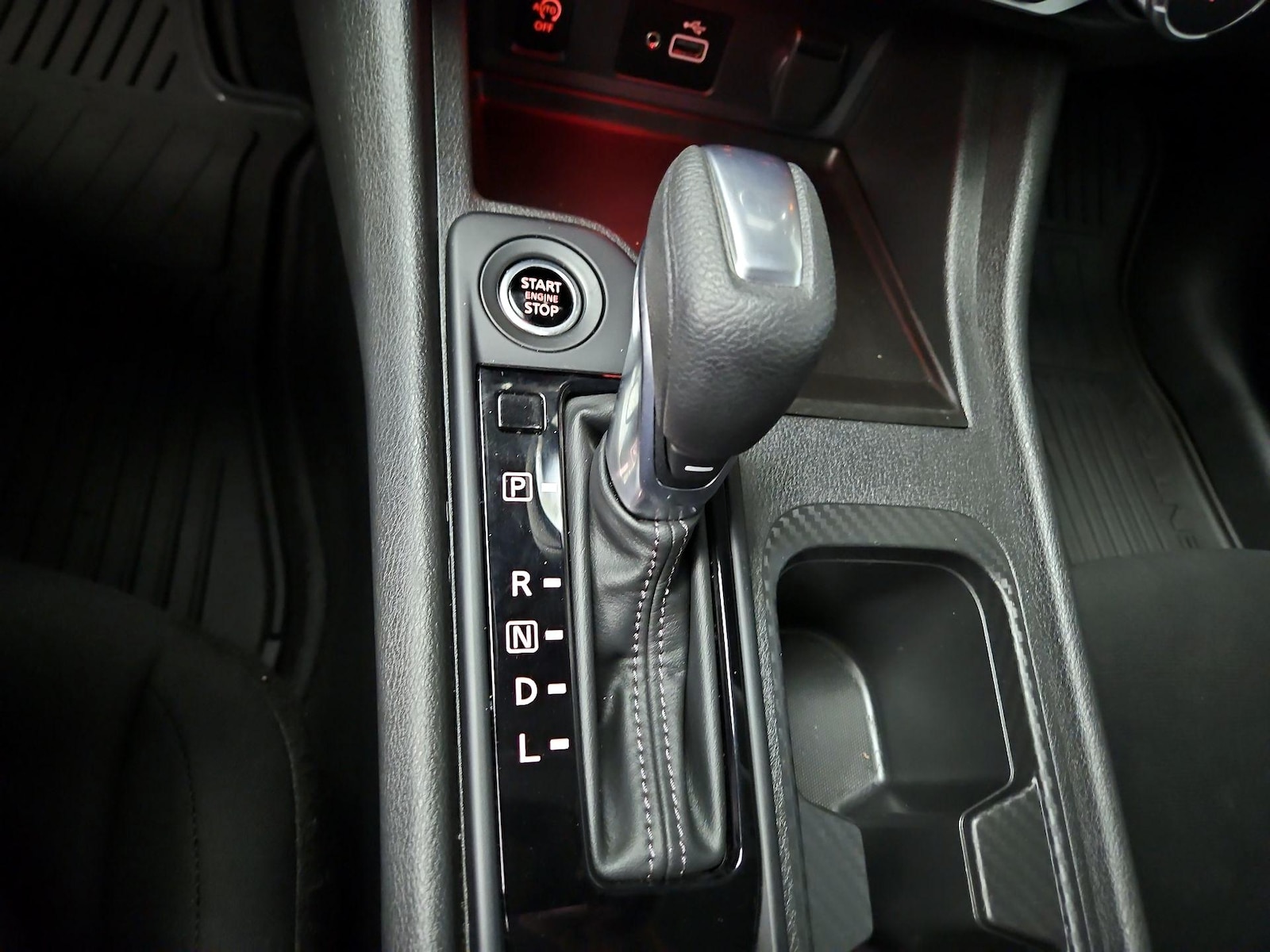 2025 Nissan Sentra S - Photo 18