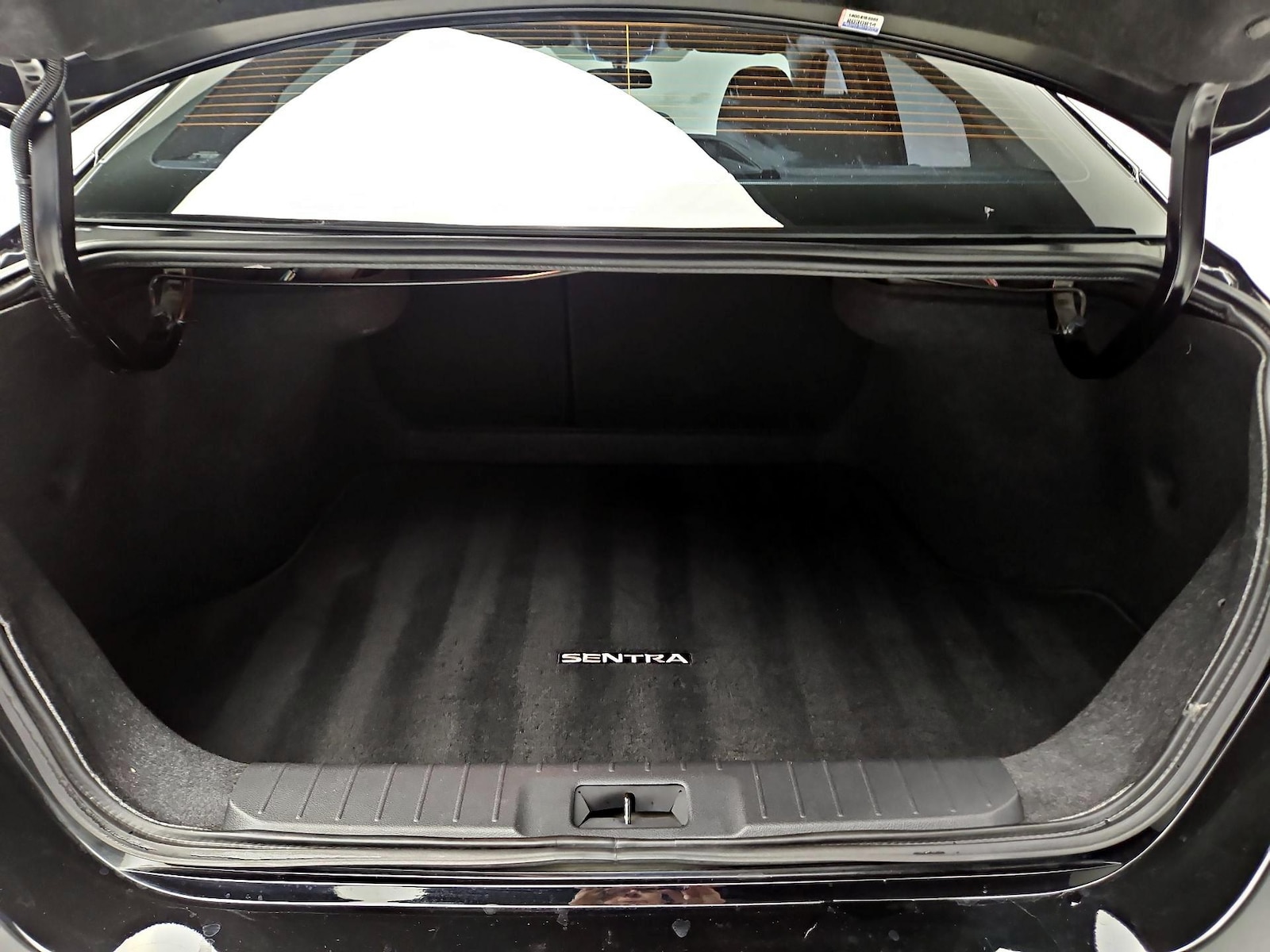 2025 Nissan Sentra S - Photo 21