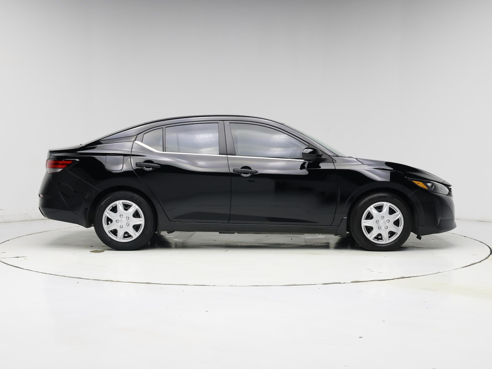 2025 Nissan Sentra S - Photo 8