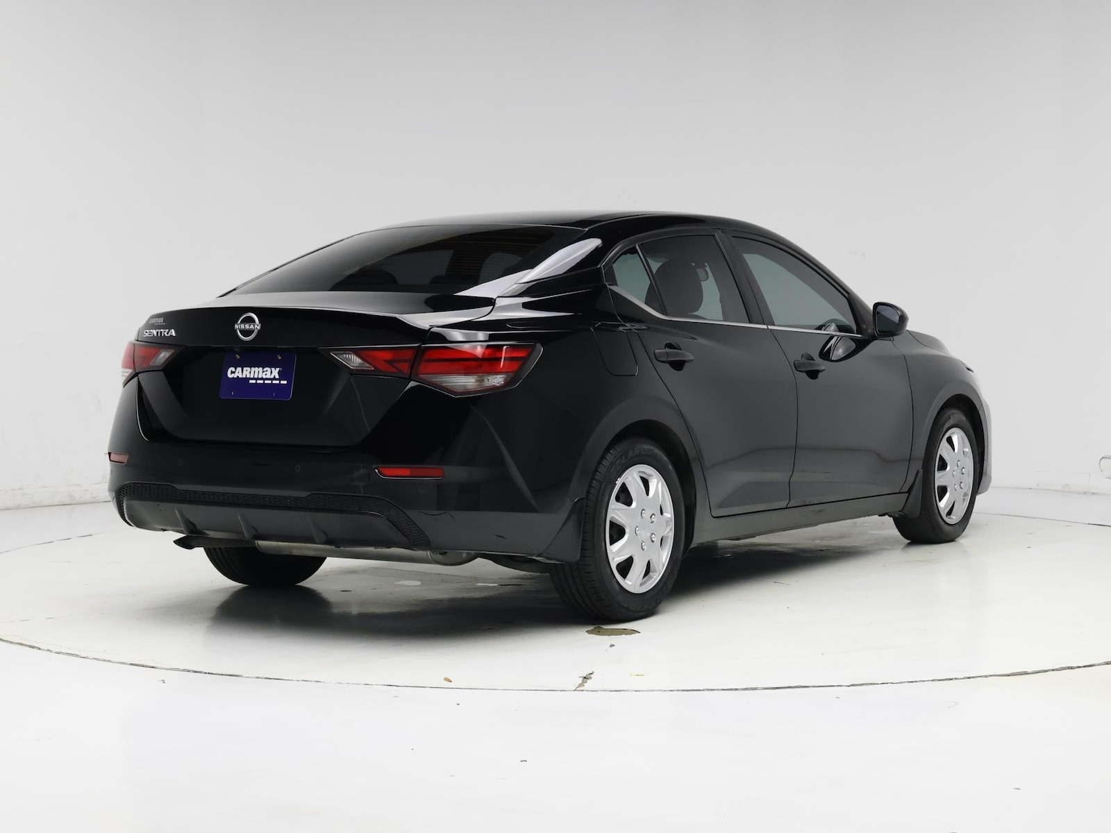 2025 Nissan Sentra S - Photo 9