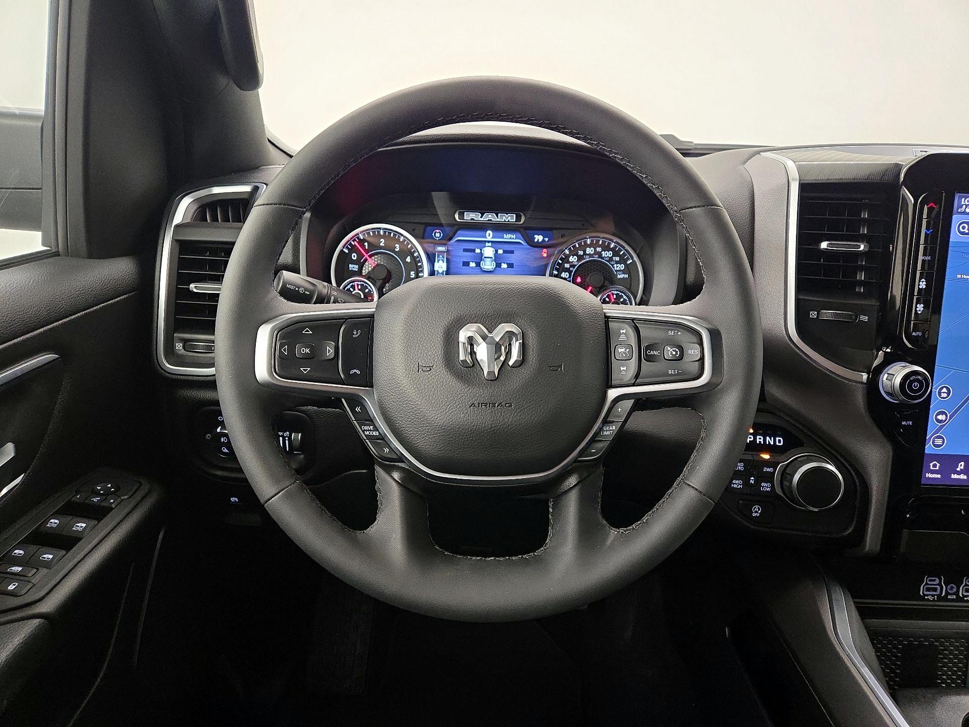 Thumbnail: 2025 RAM 1500 - 10