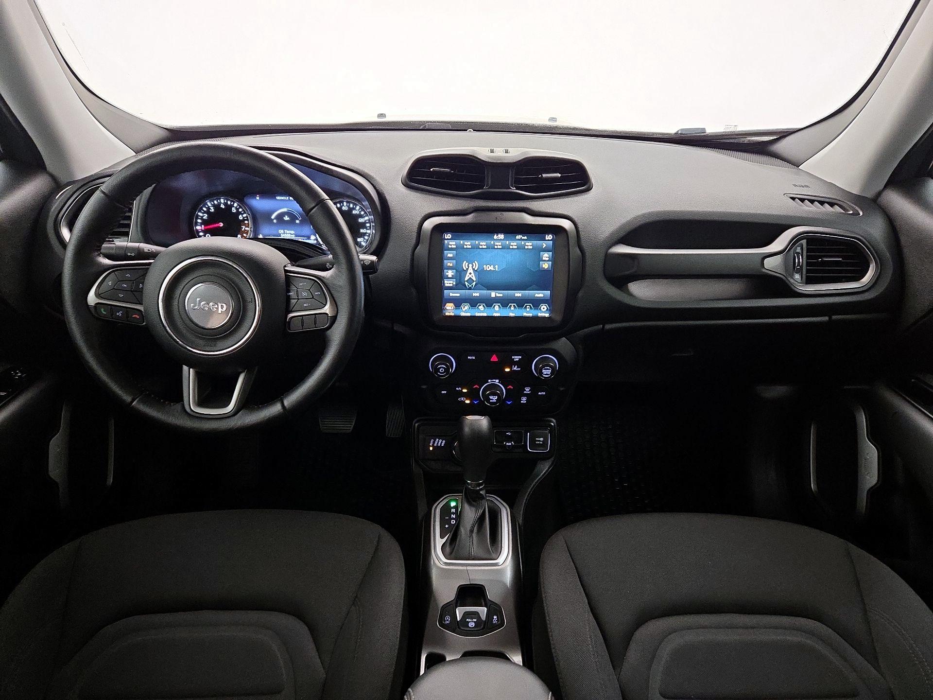 Thumbnail: 2022 Jeep Renegade - 9