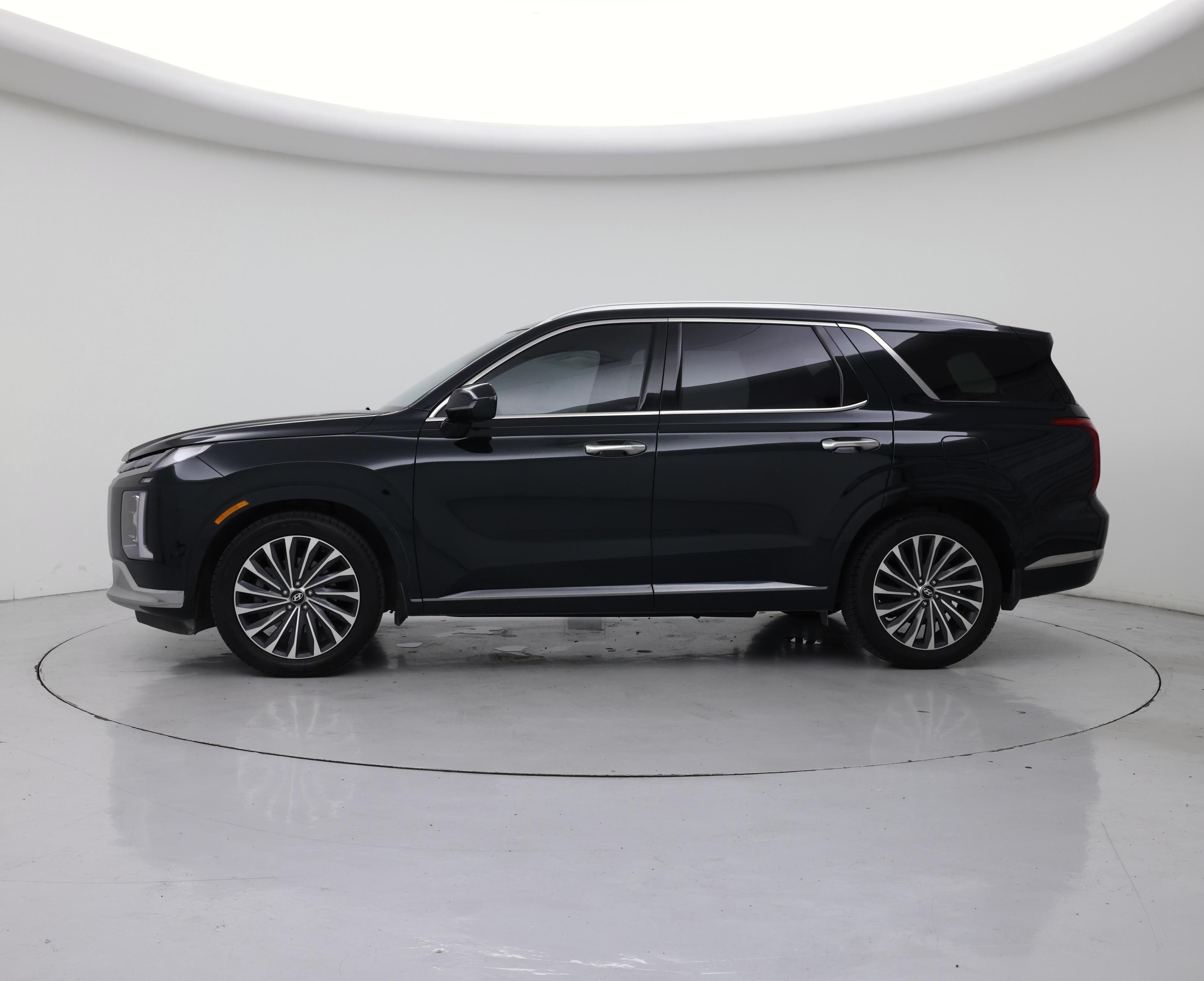 Thumbnail: 2023 Hyundai Palisade - 3