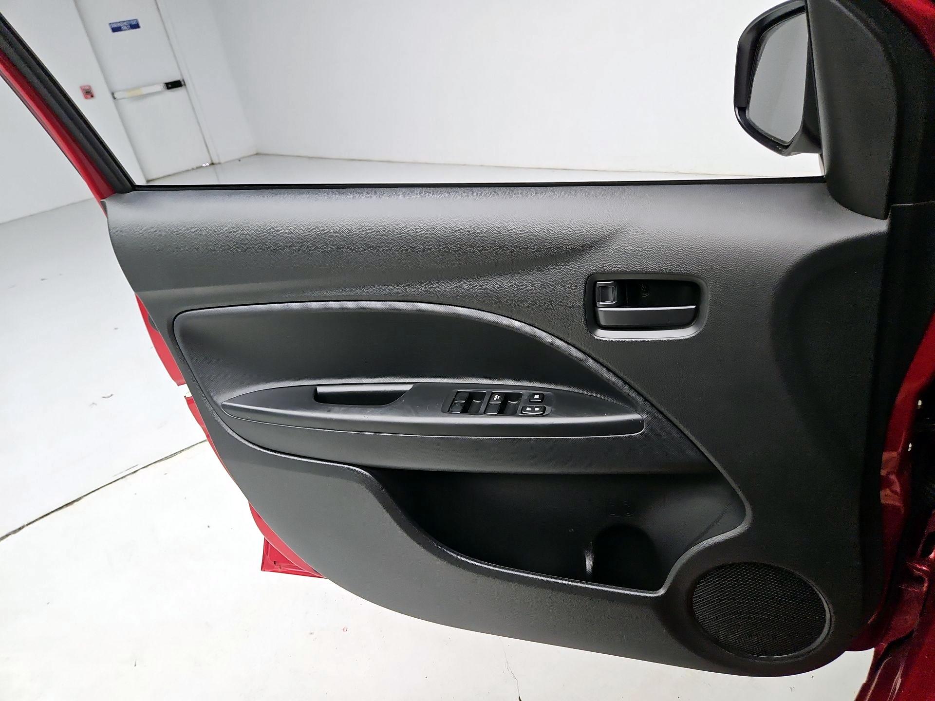Thumbnail: 2021 Mitsubishi Mirage G4 - 12
