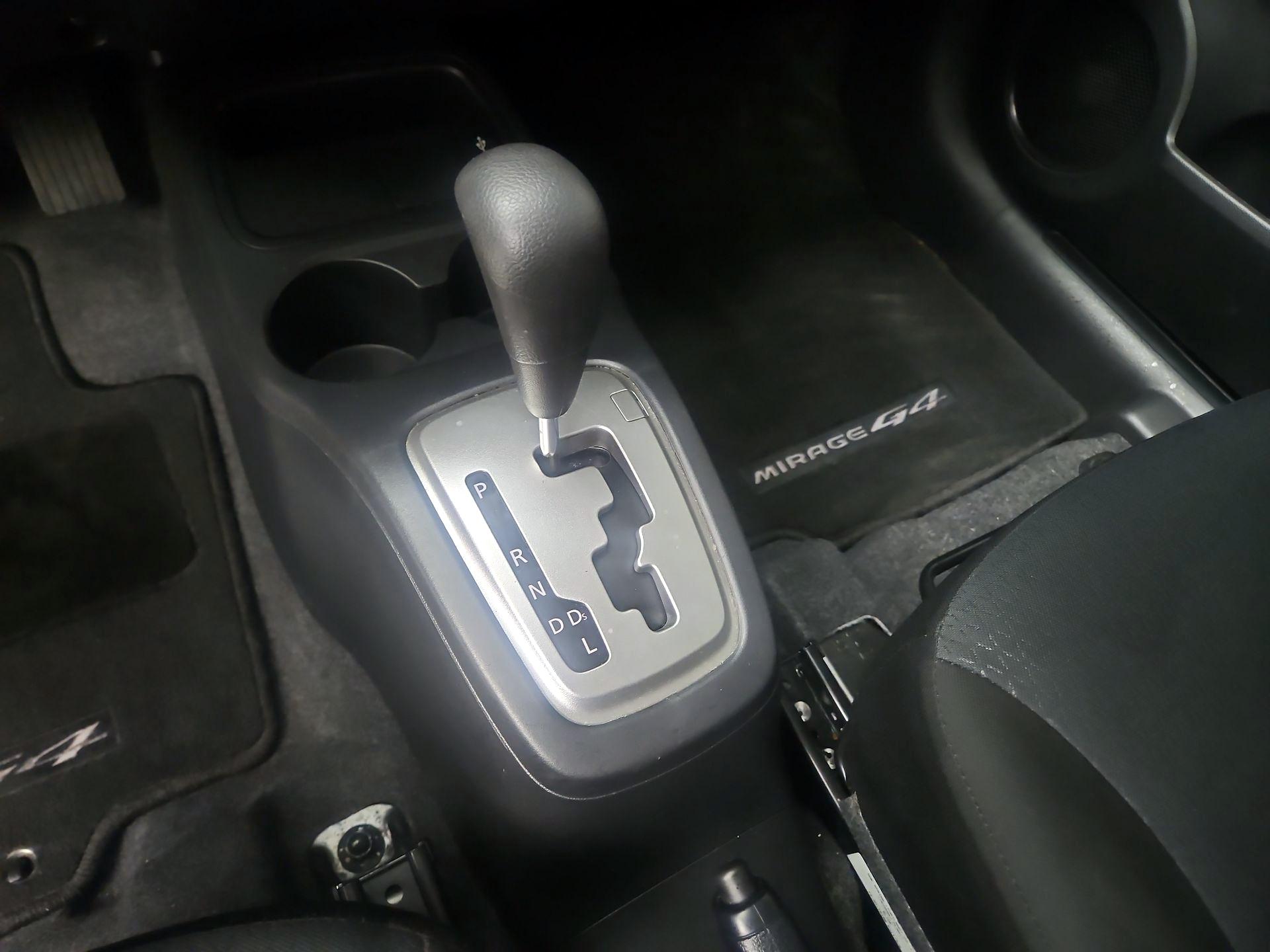 Thumbnail: 2021 Mitsubishi Mirage G4 - 17
