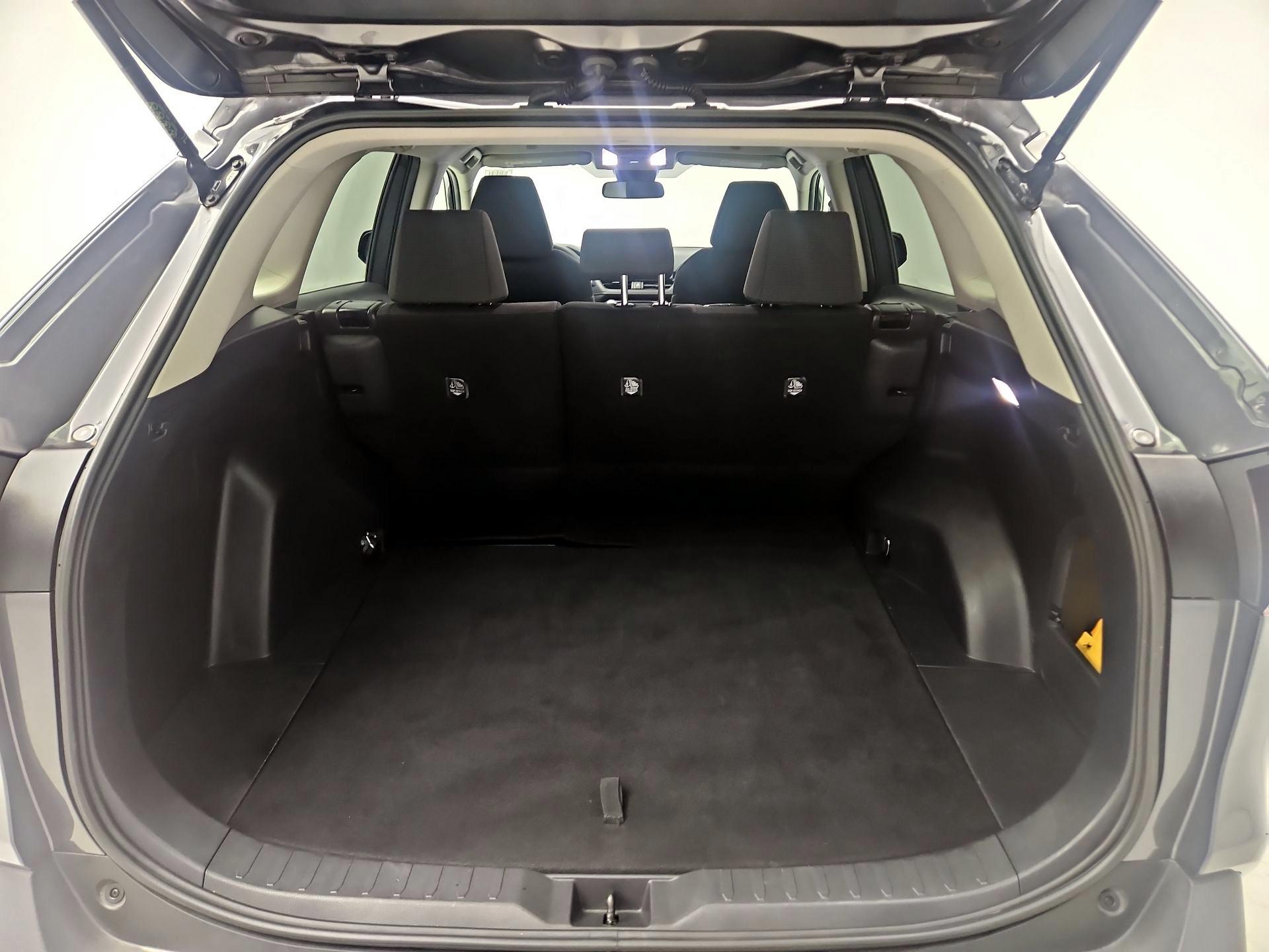 Thumbnail: 2025 Toyota RAV4 - 20
