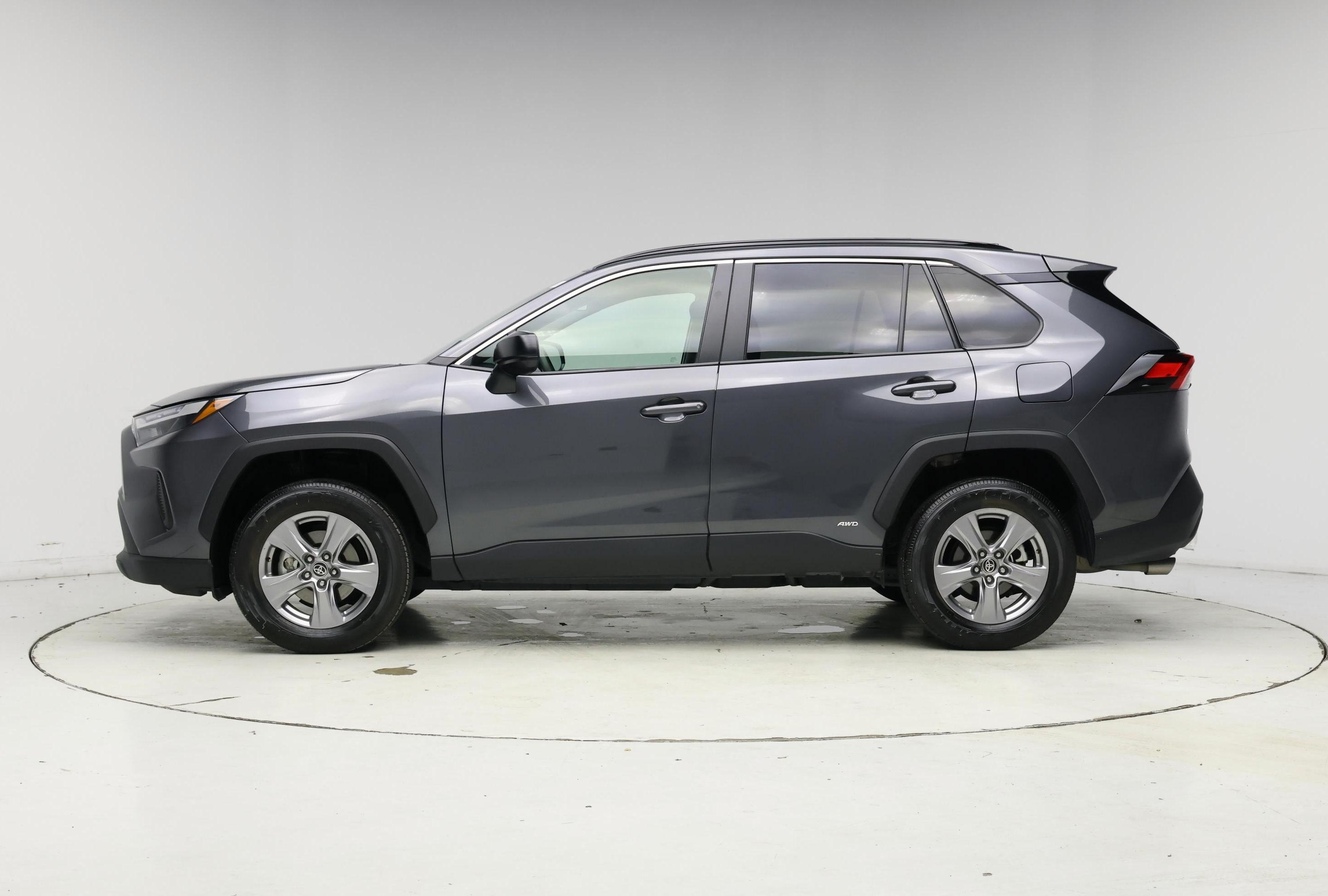 Thumbnail: 2025 Toyota RAV4 - 3