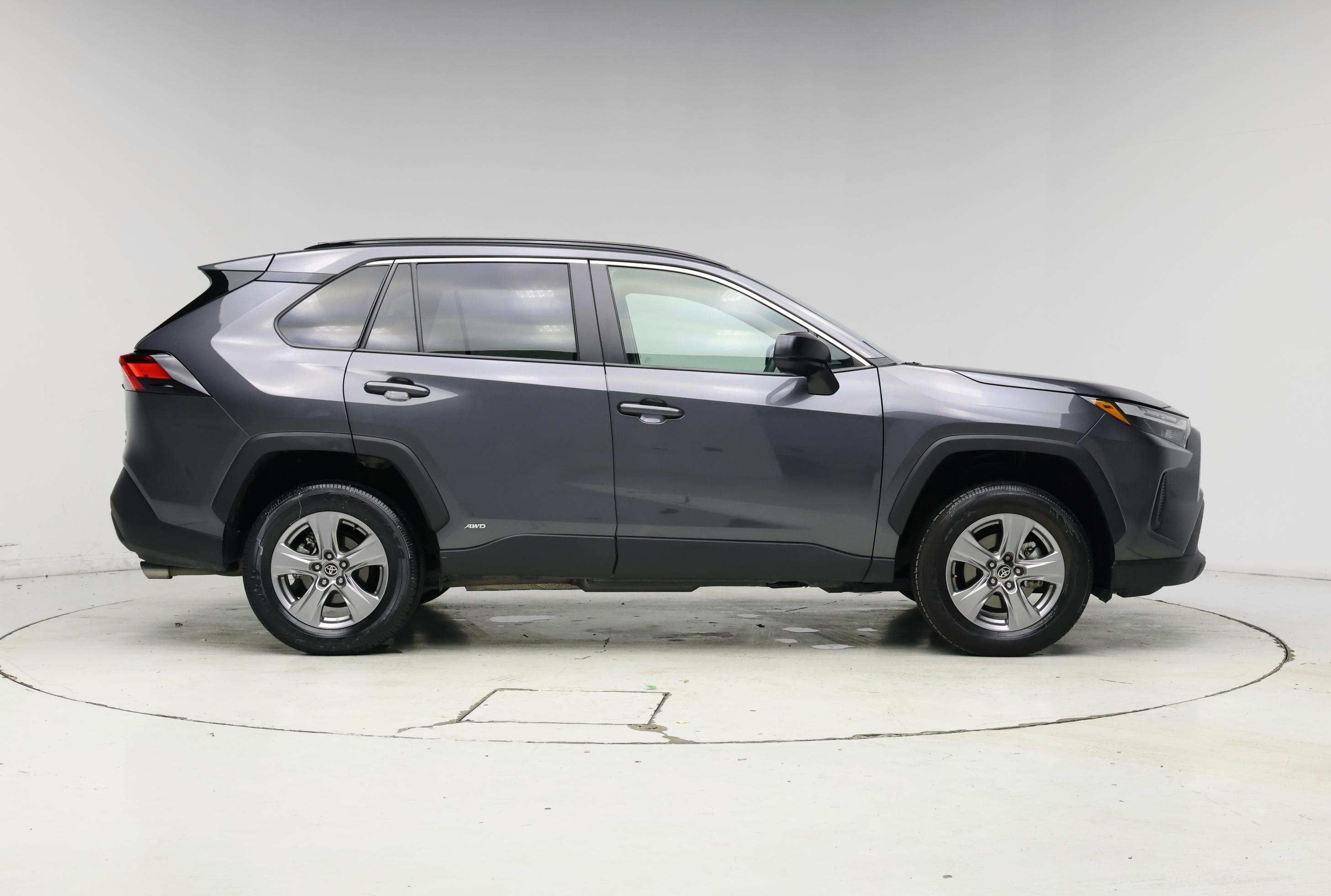 Thumbnail: 2025 Toyota RAV4 - 7
