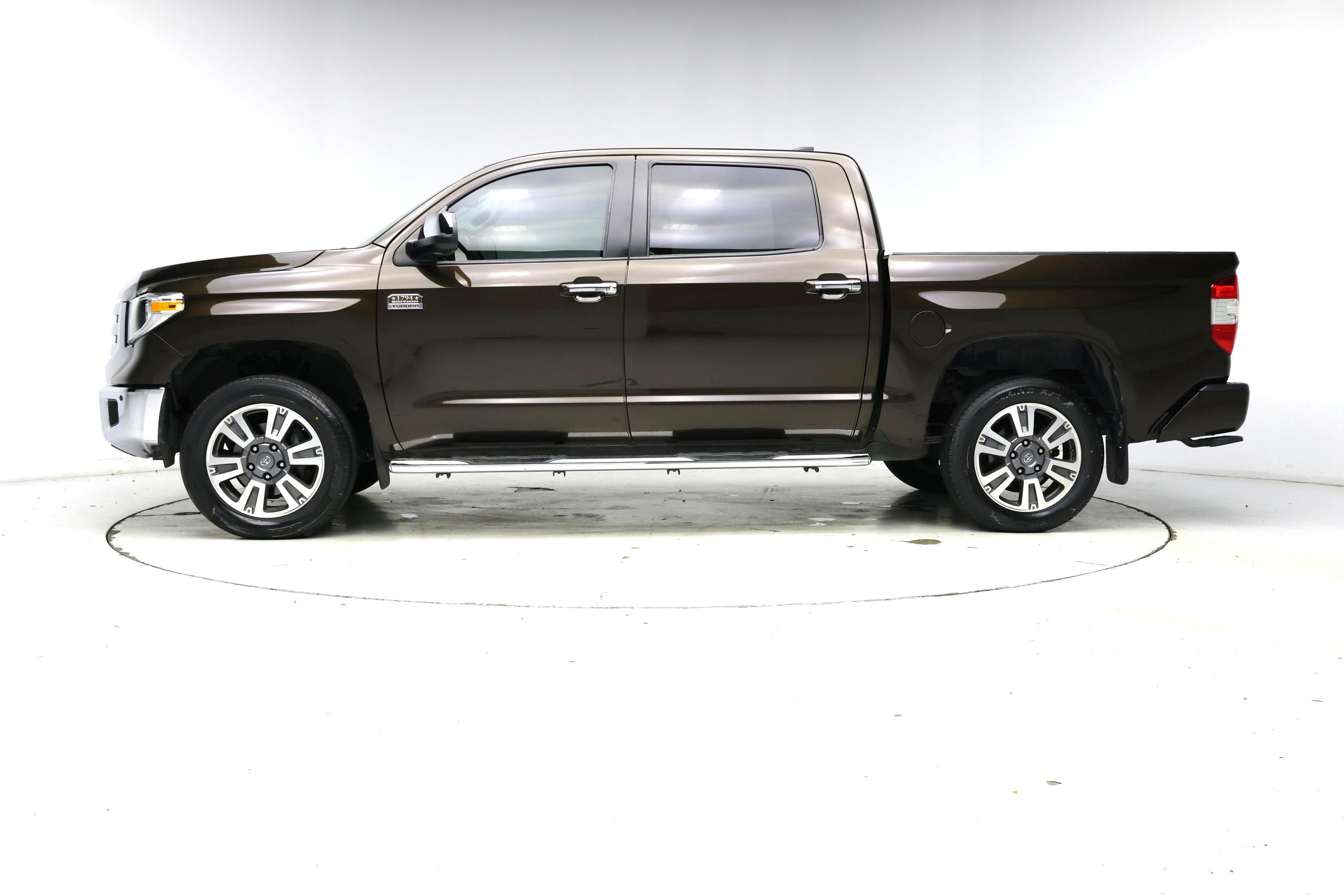 Thumbnail: 2021 Toyota Tundra - 3