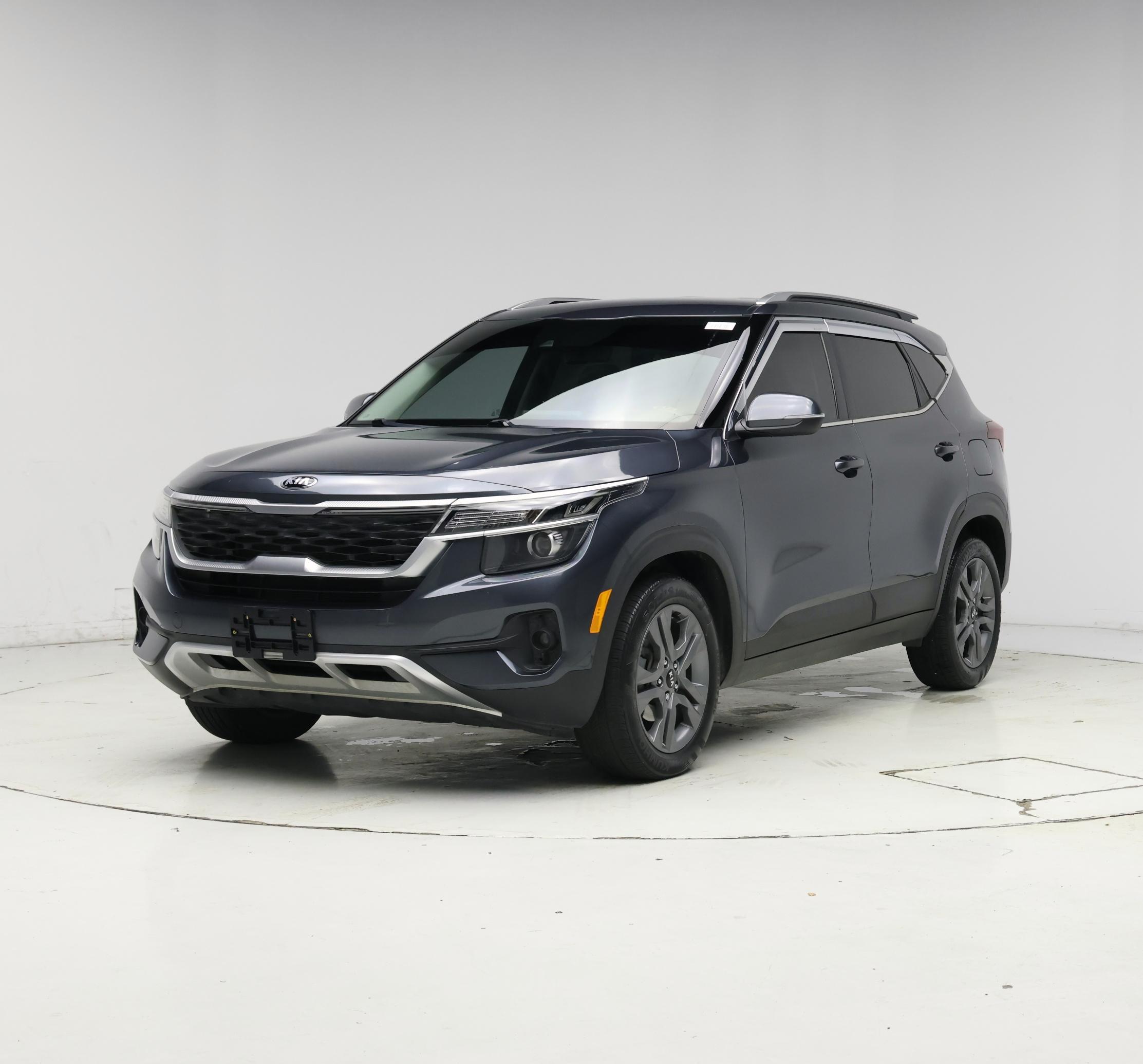 Thumbnail: 2021 Kia Seltos - 4