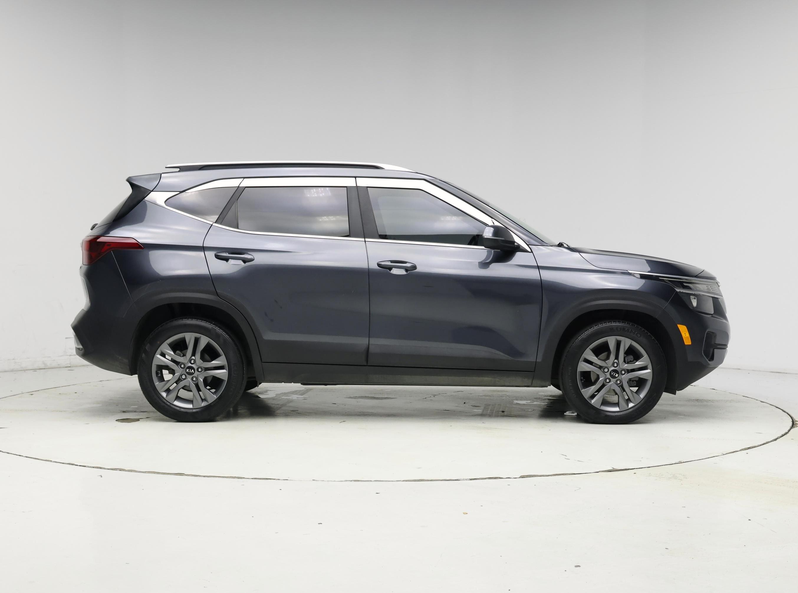 Thumbnail: 2021 Kia Seltos - 7