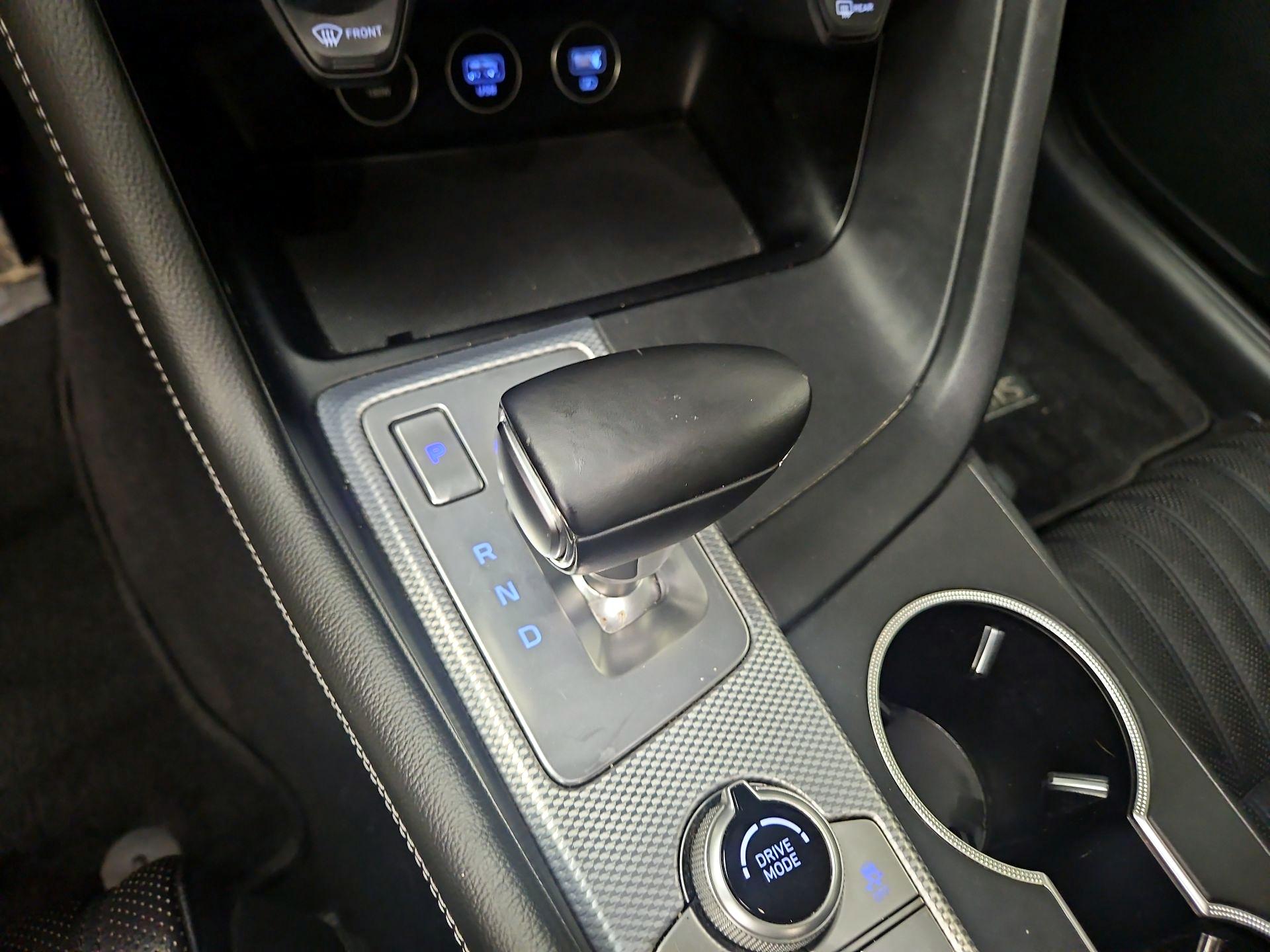 Thumbnail: 2022 Genesis G70 - 18