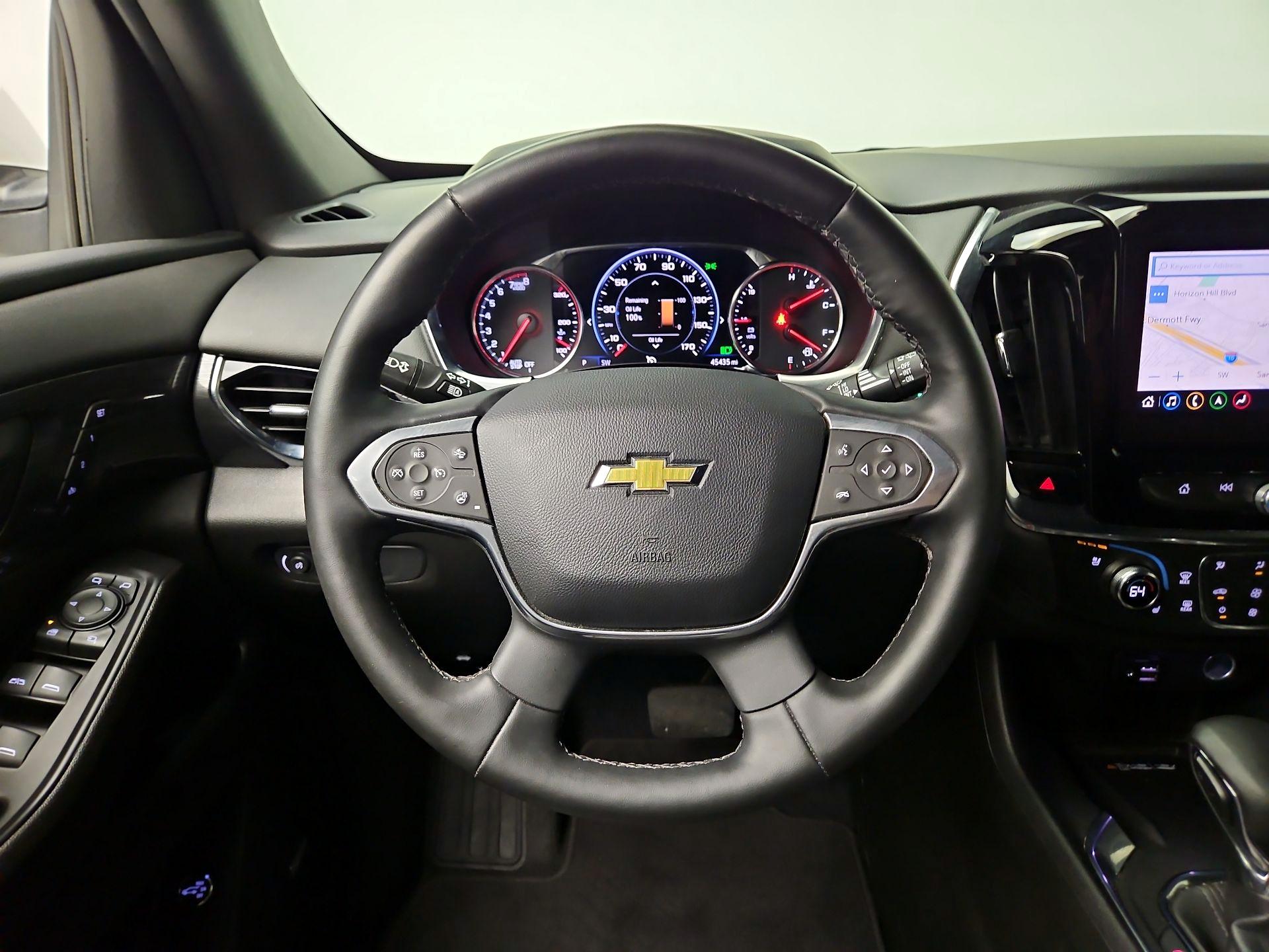 Thumbnail: 2023 Chevrolet Traverse - 10