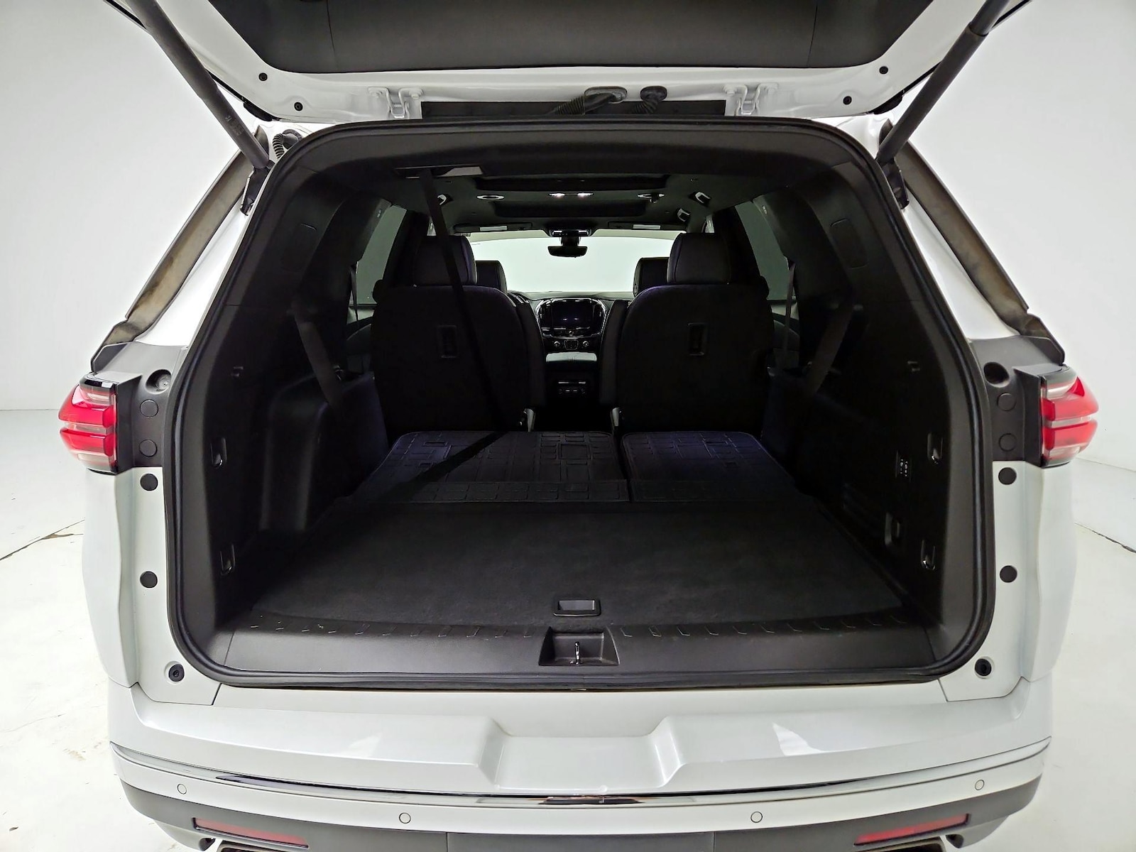 2023 Chevrolet Traverse High Country - Photo 25