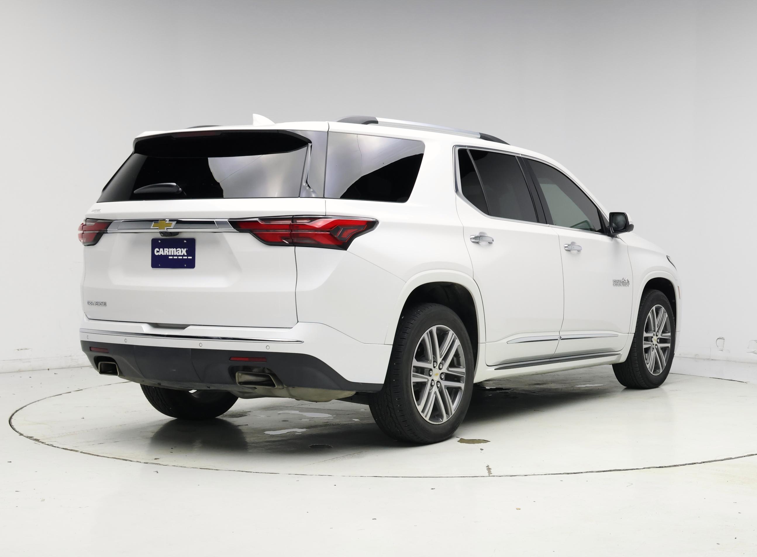 Thumbnail: 2023 Chevrolet Traverse - 8