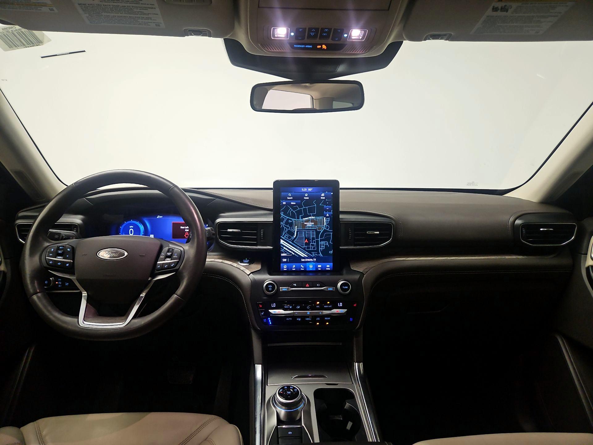 Thumbnail: 2020 Ford Explorer - 9