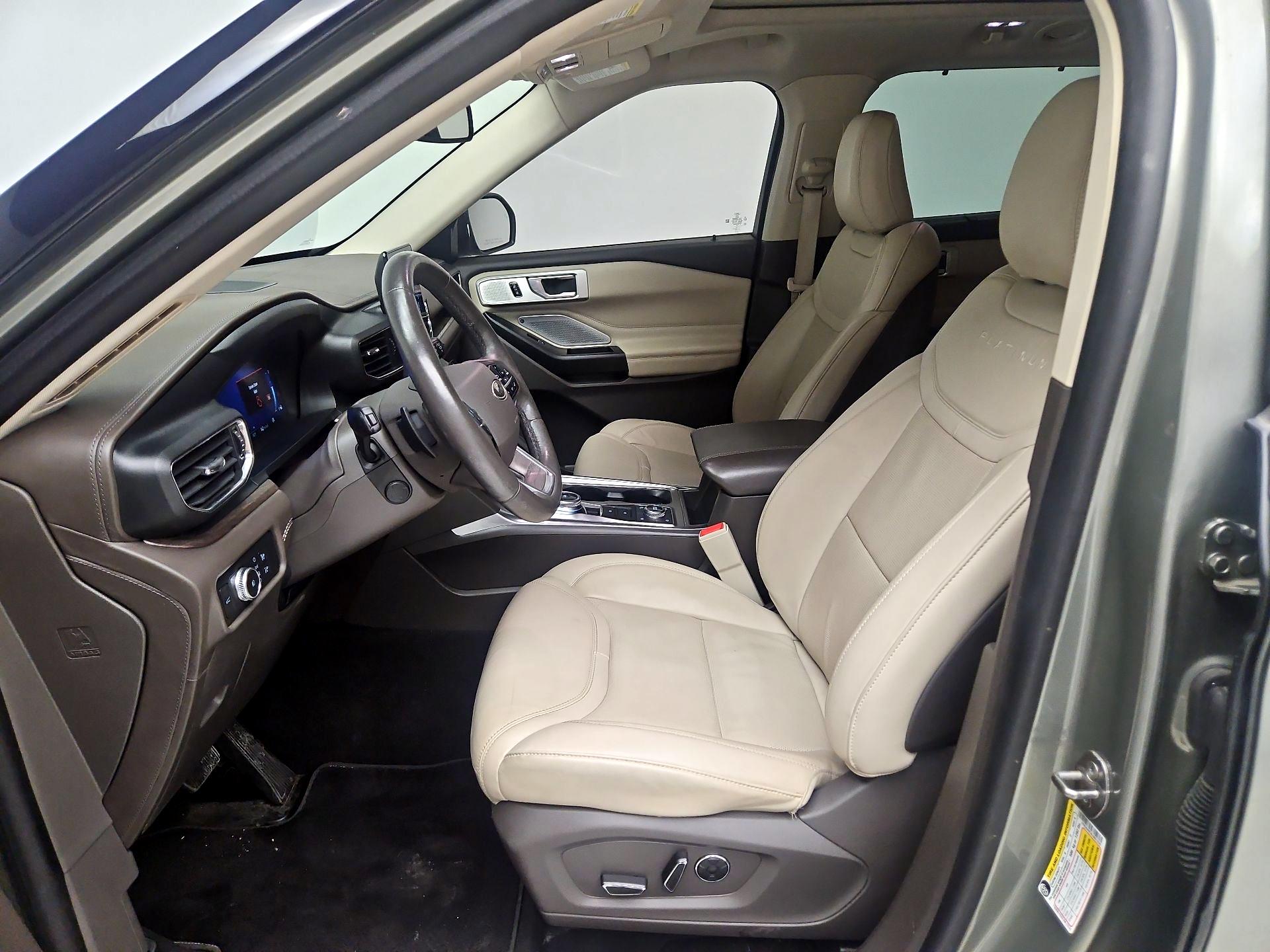 Thumbnail: 2020 Ford Explorer - 11