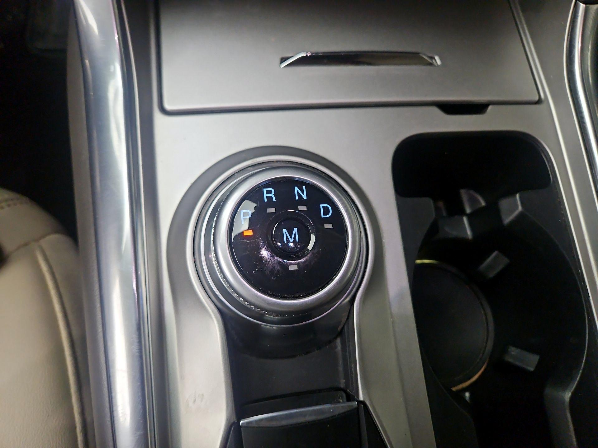 Thumbnail: 2020 Ford Explorer - 18