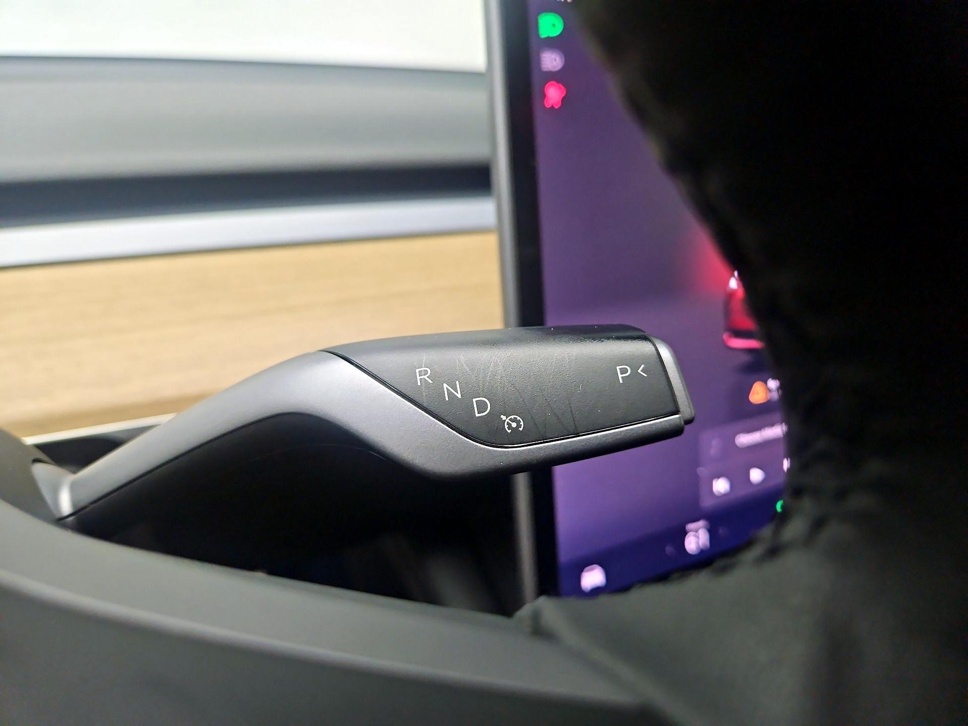Thumbnail: 2022 Tesla Model 3 - 17
