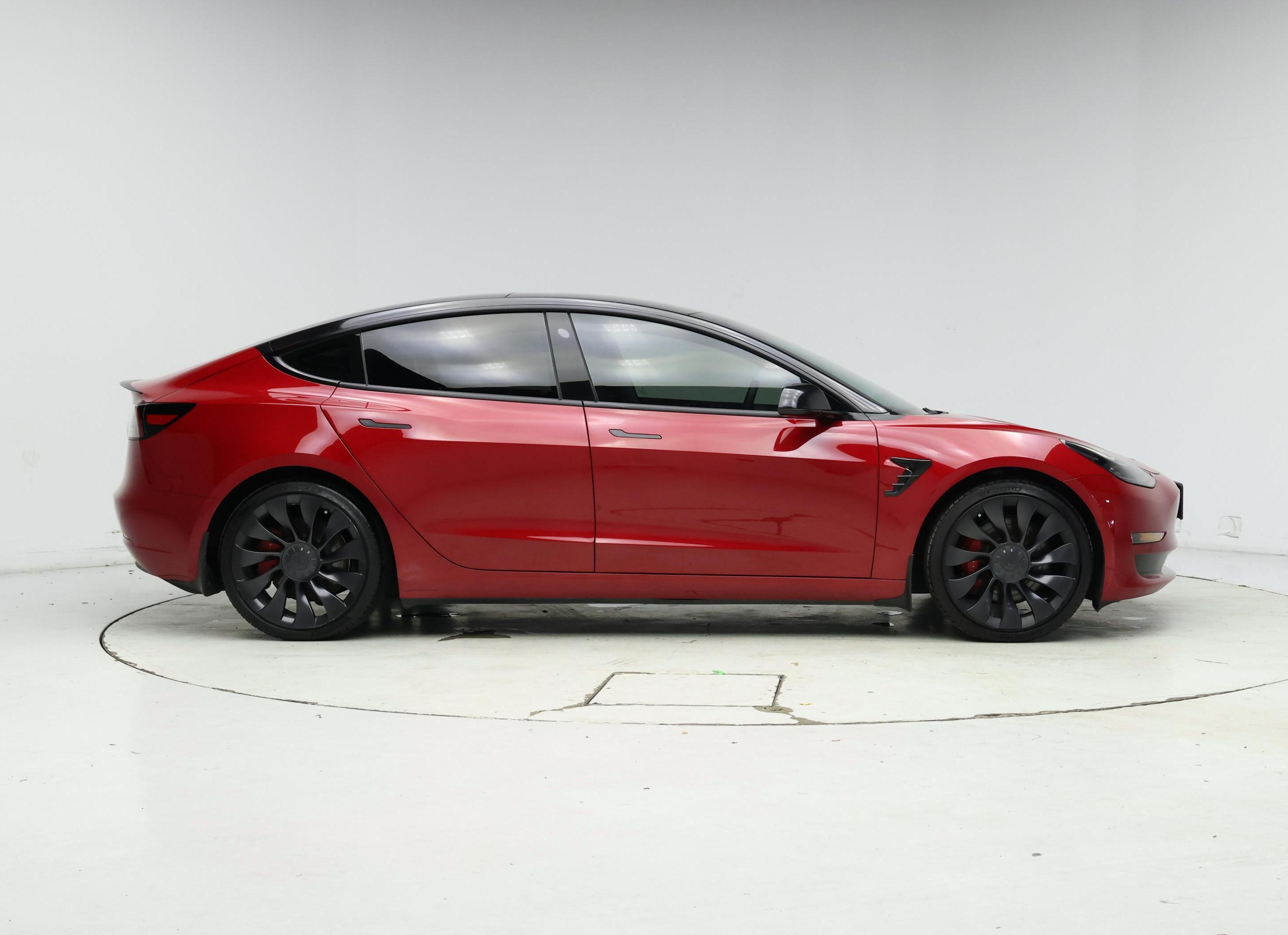 Thumbnail: 2022 Tesla Model 3 - 7