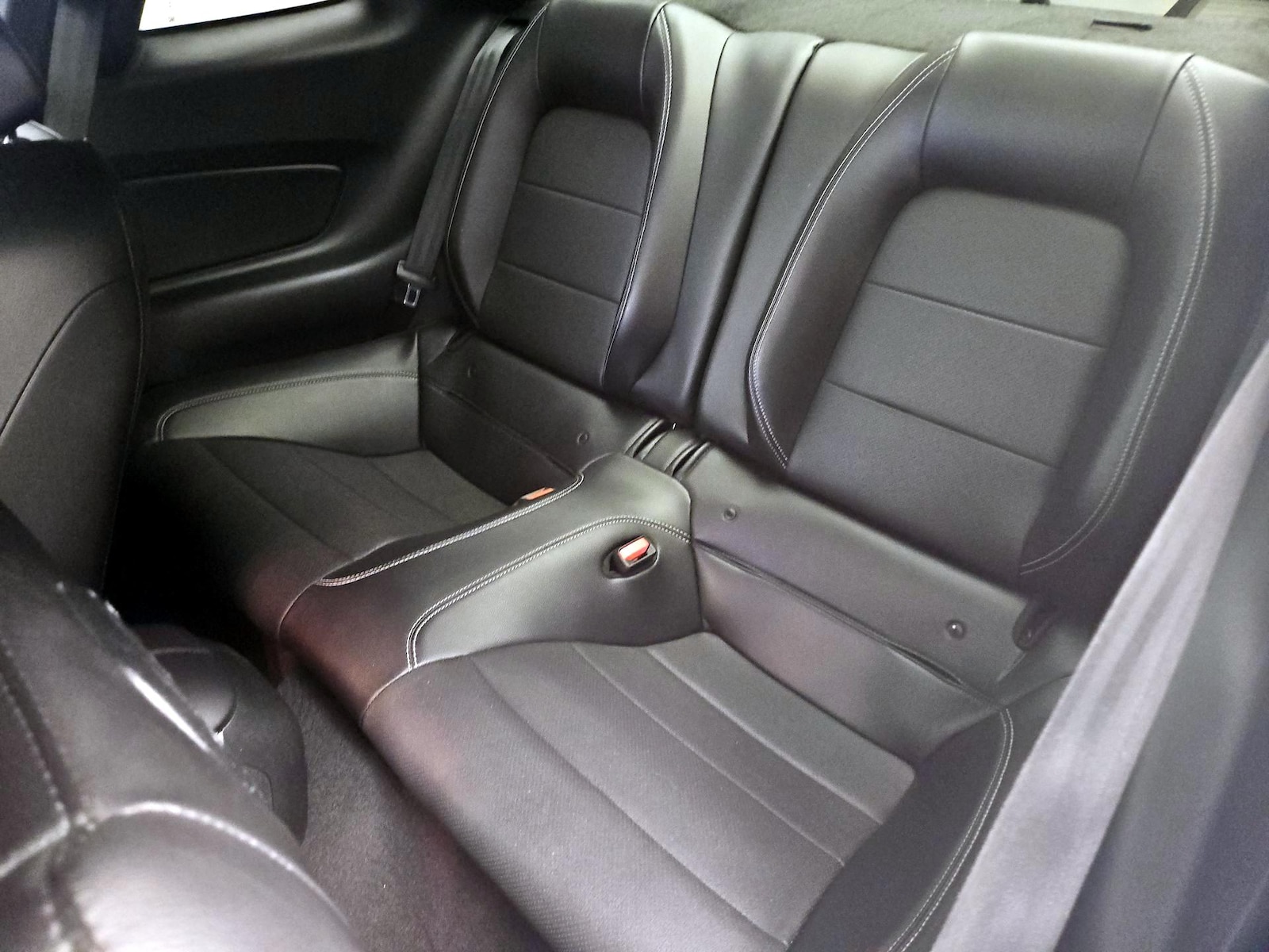 2022 Ford Mustang GT Premium - Photo 20