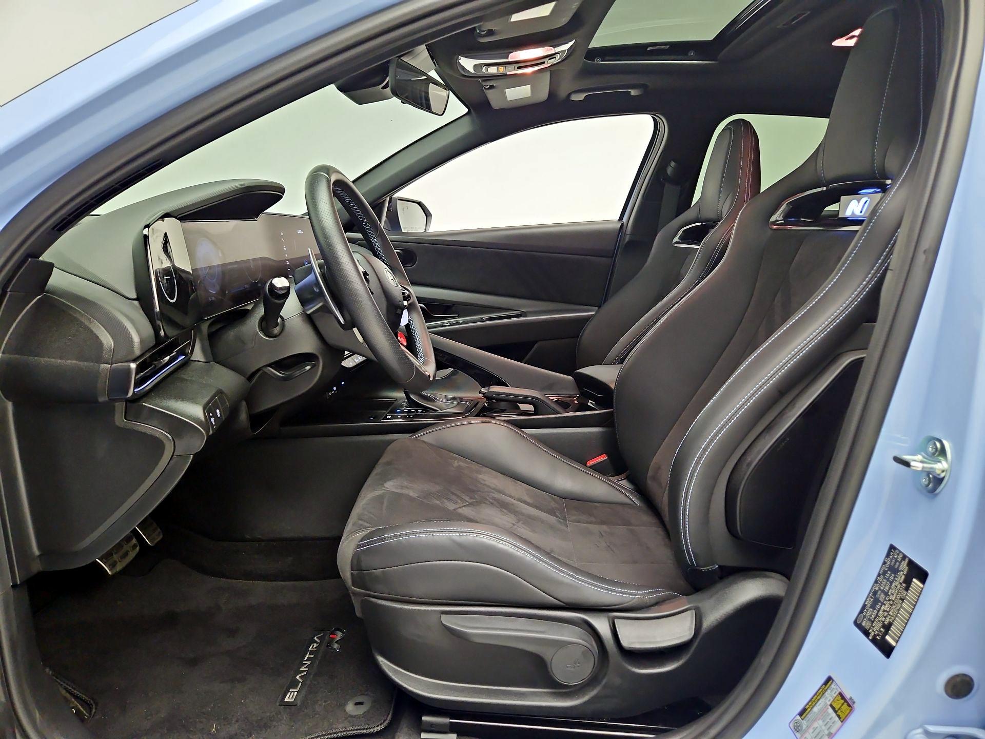 Thumbnail: 2025 Hyundai Elantra - 11