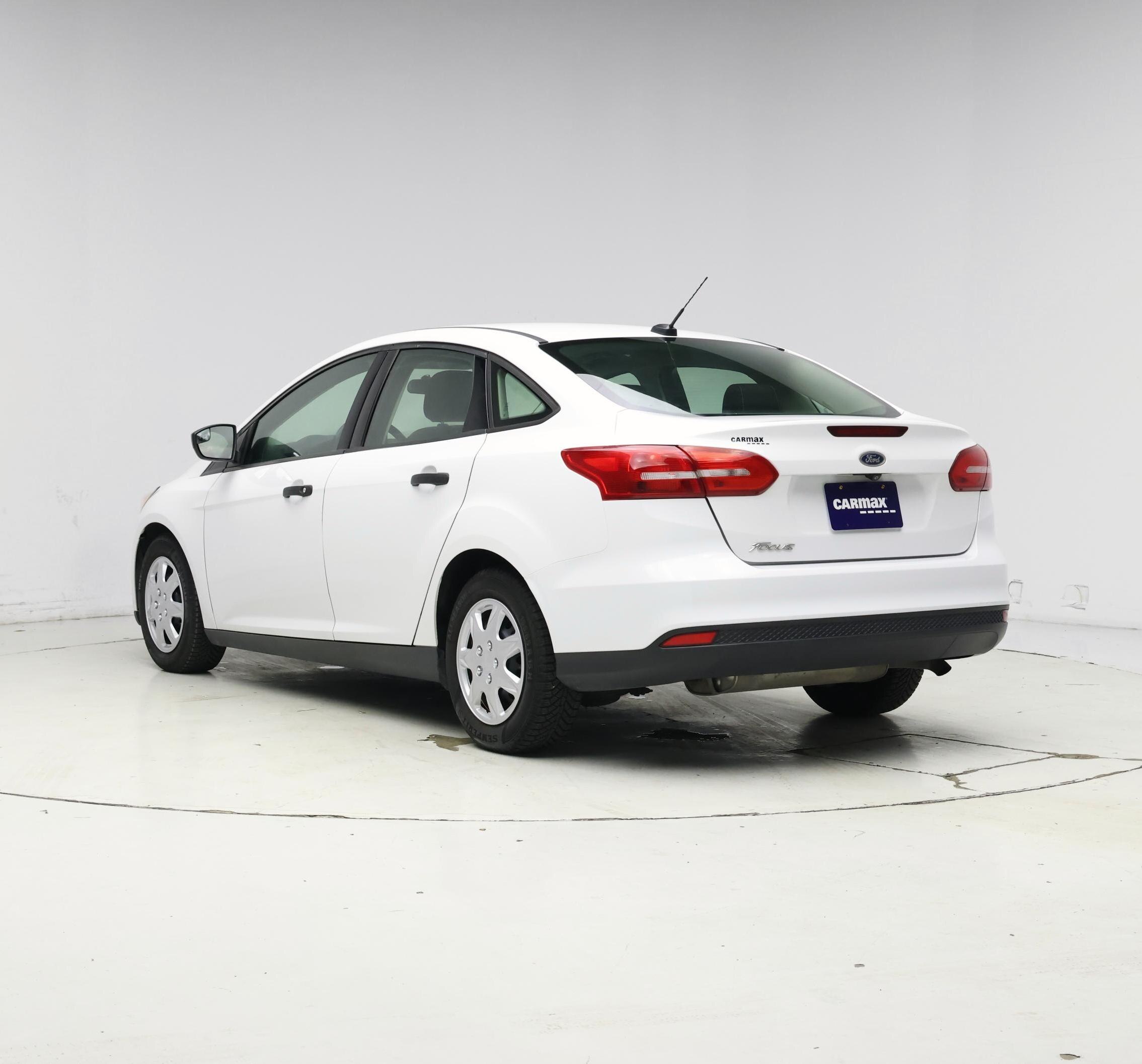 Thumbnail: 2018 Ford Focus - 2