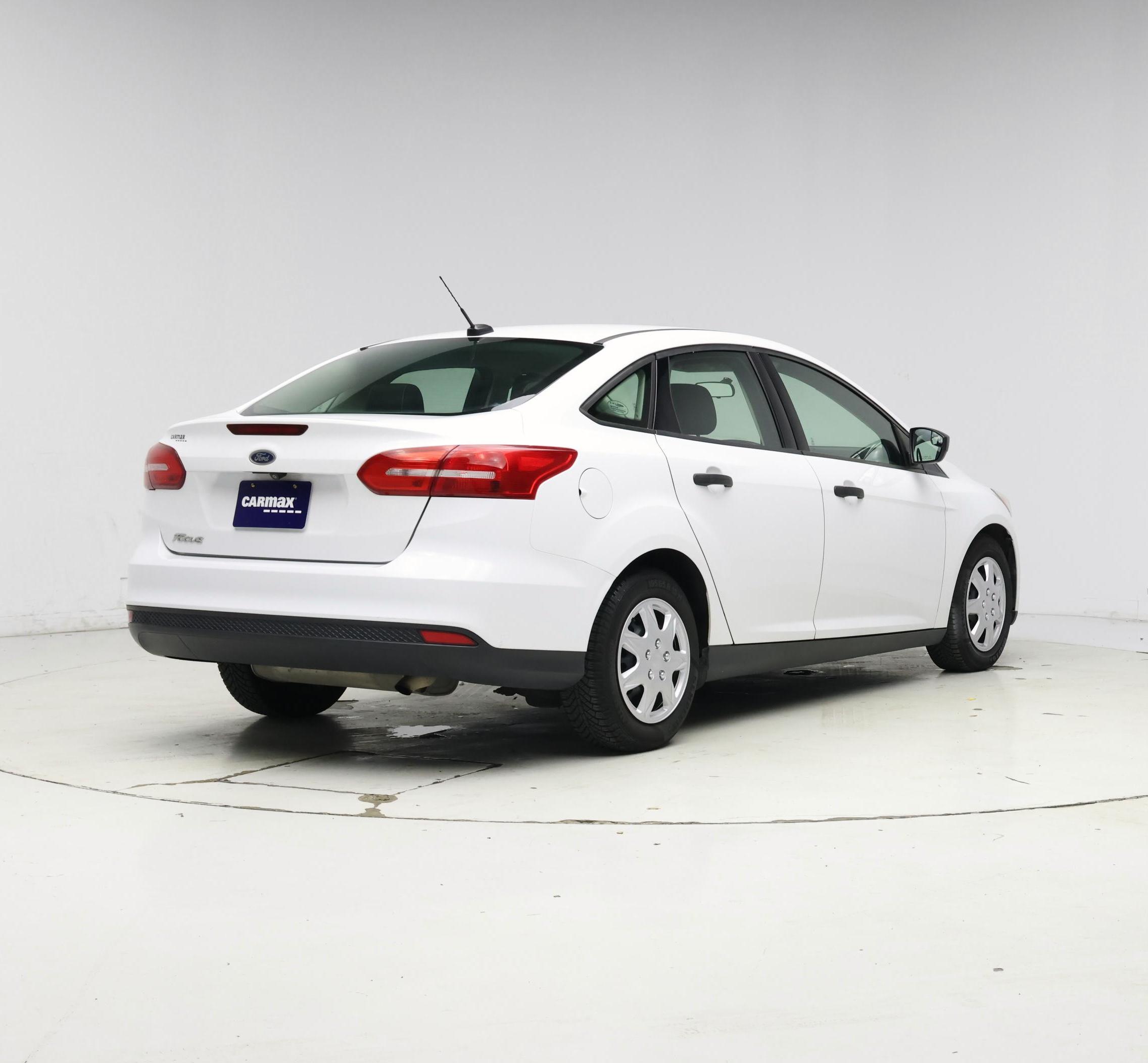 Thumbnail: 2018 Ford Focus - 8