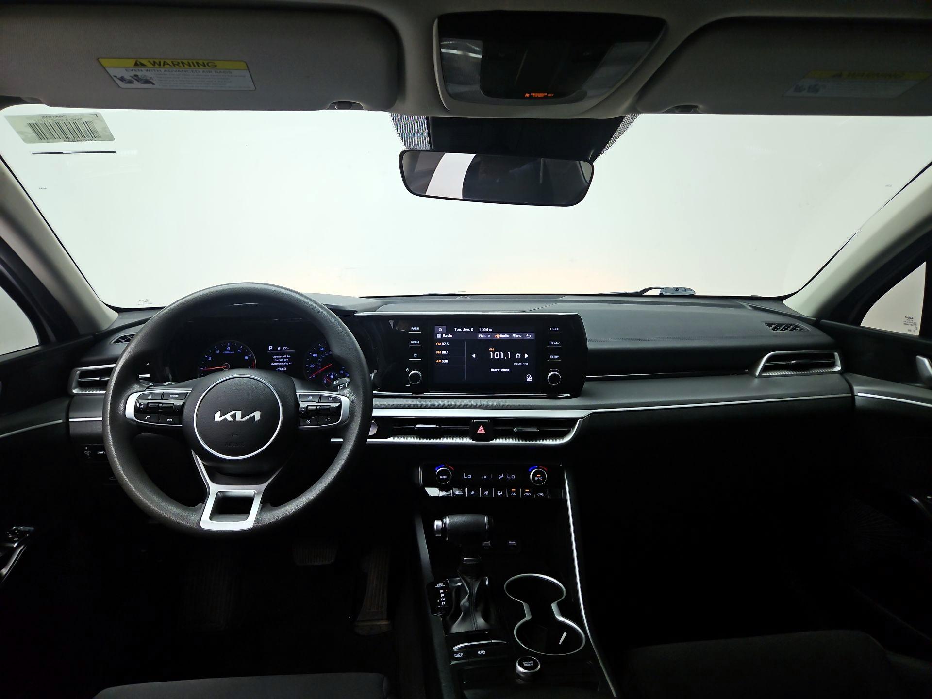 Thumbnail: 2022 Kia K5 - 9