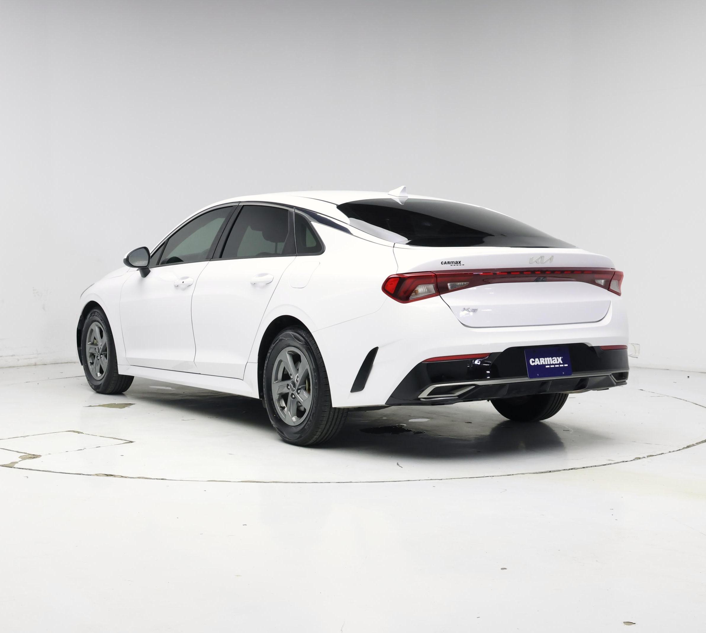 Thumbnail: 2022 Kia K5 - 2