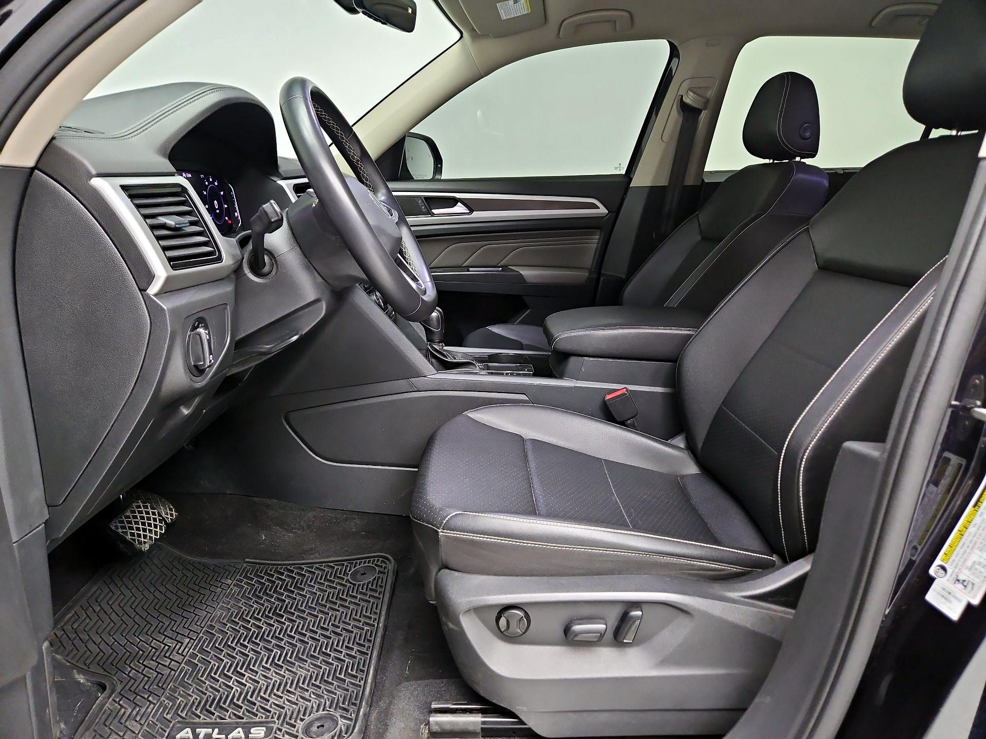 Thumbnail: 2023 Volkswagen Atlas - 11