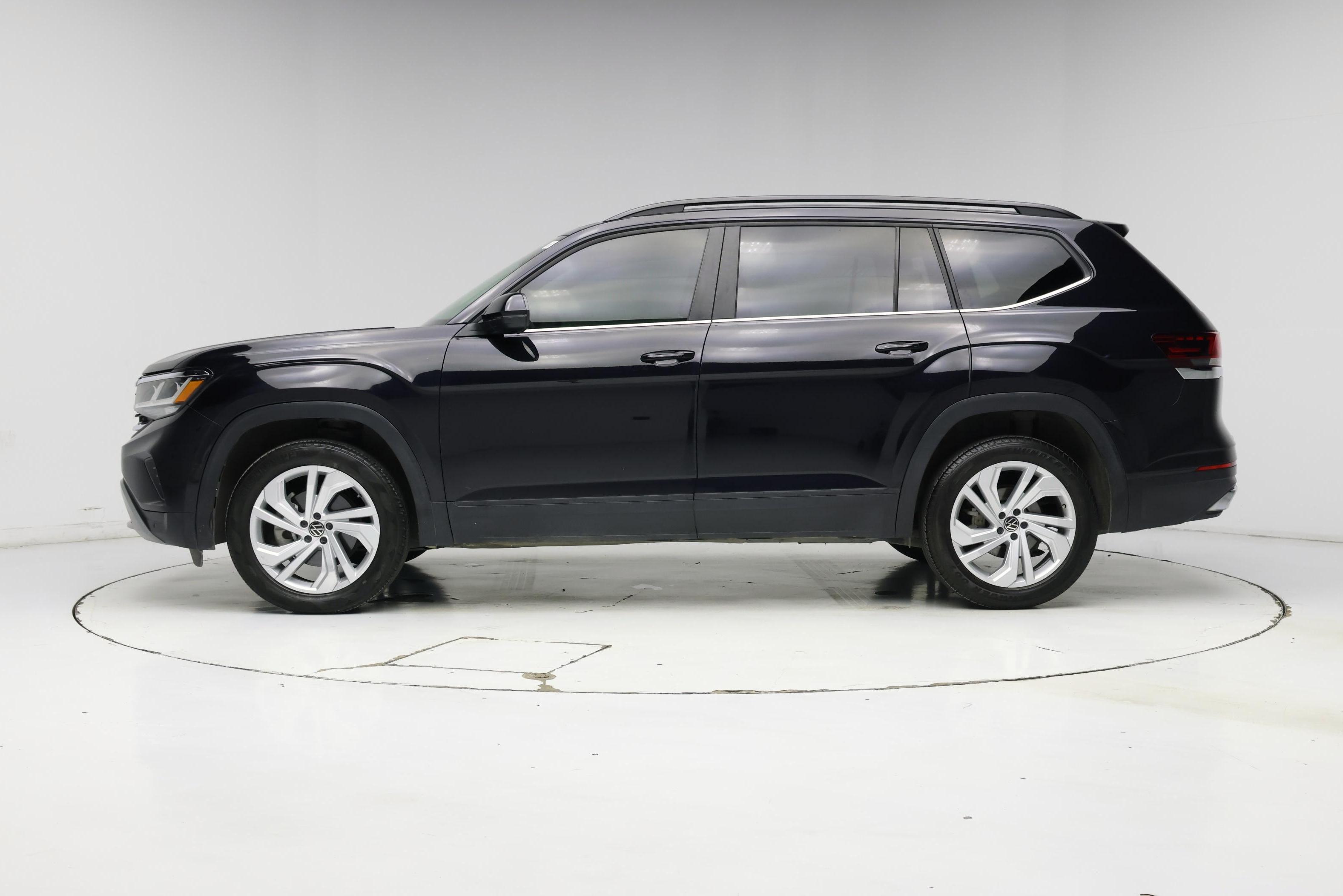 Thumbnail: 2023 Volkswagen Atlas - 3