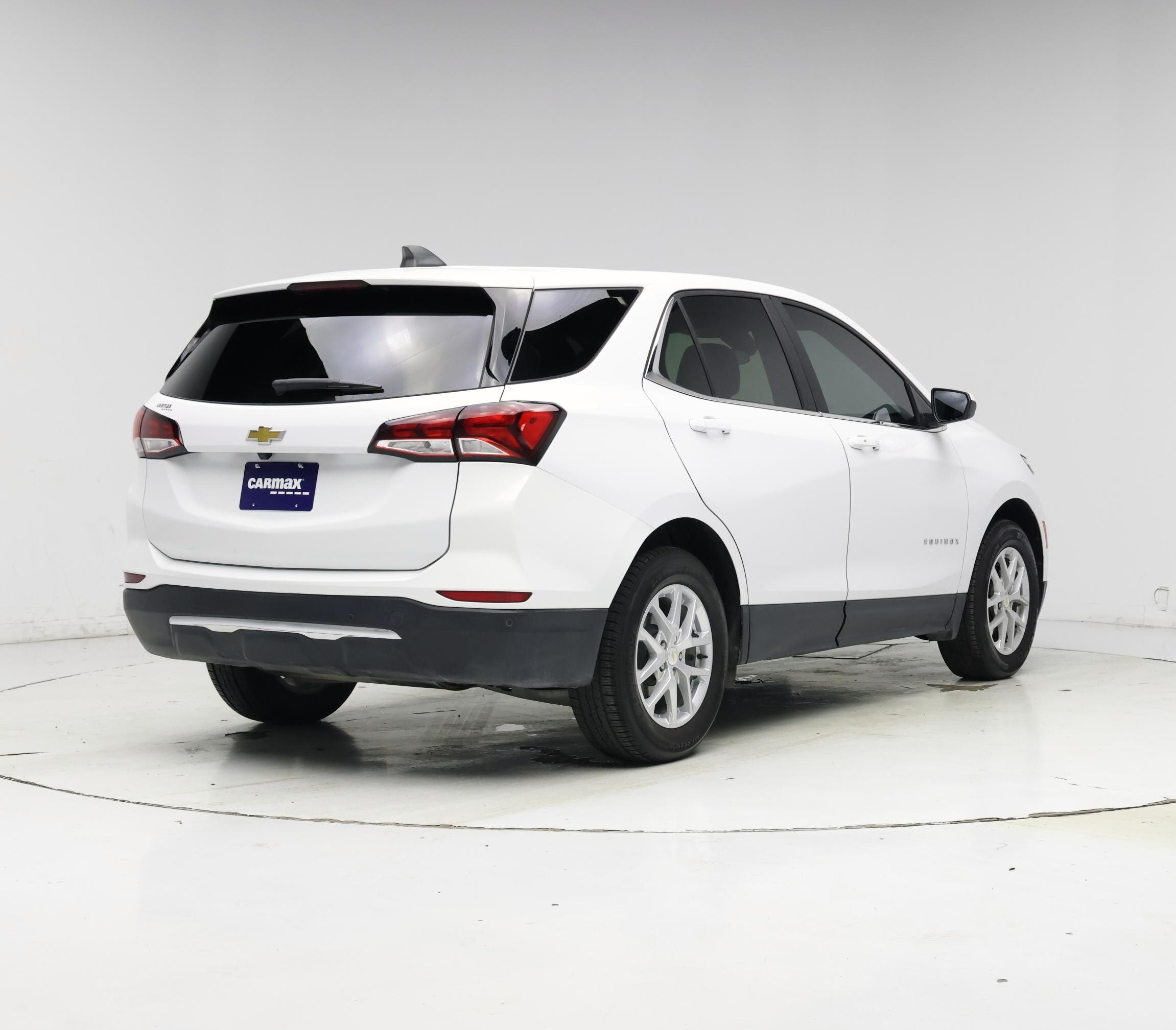 Thumbnail: 2023 Chevrolet Equinox - 8