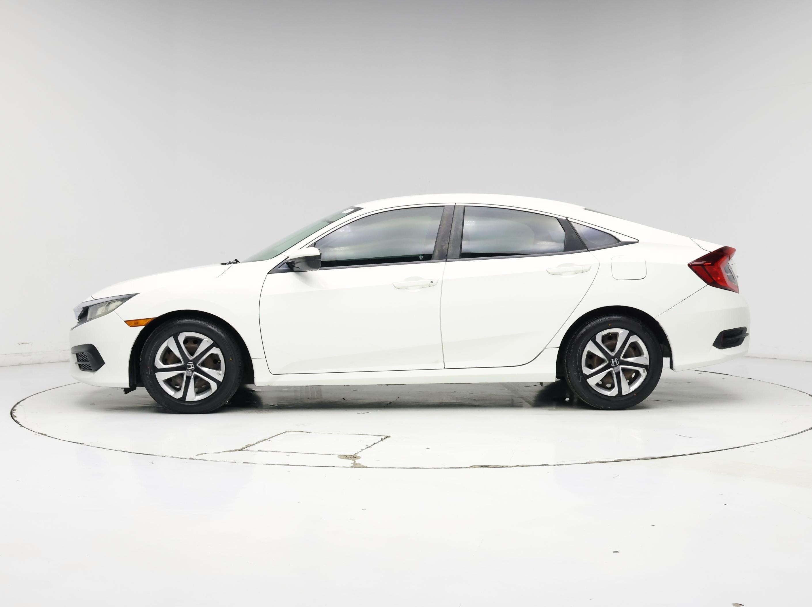 Thumbnail: 2016 Honda Civic - 3