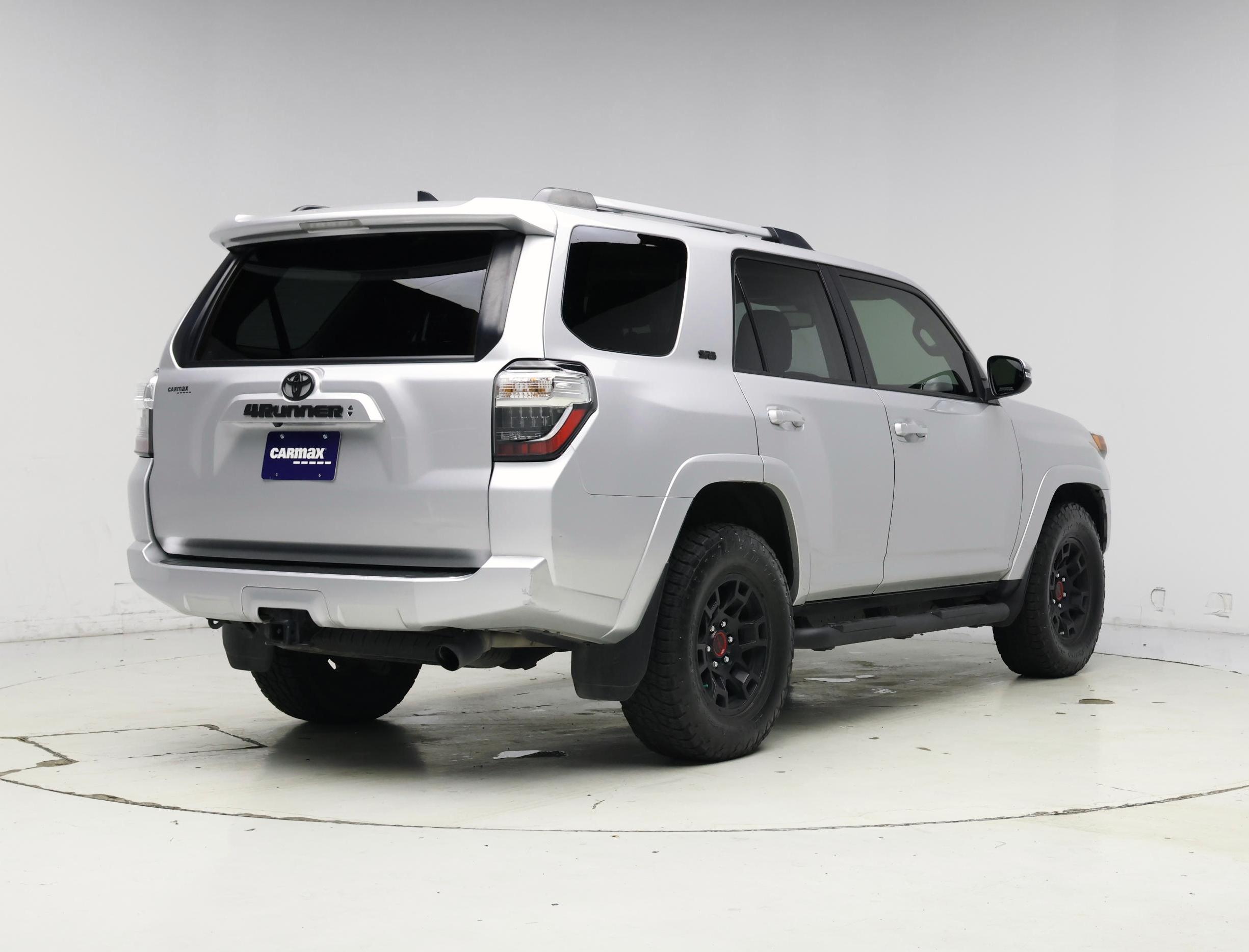 Thumbnail: 2024 Toyota 4Runner - 8