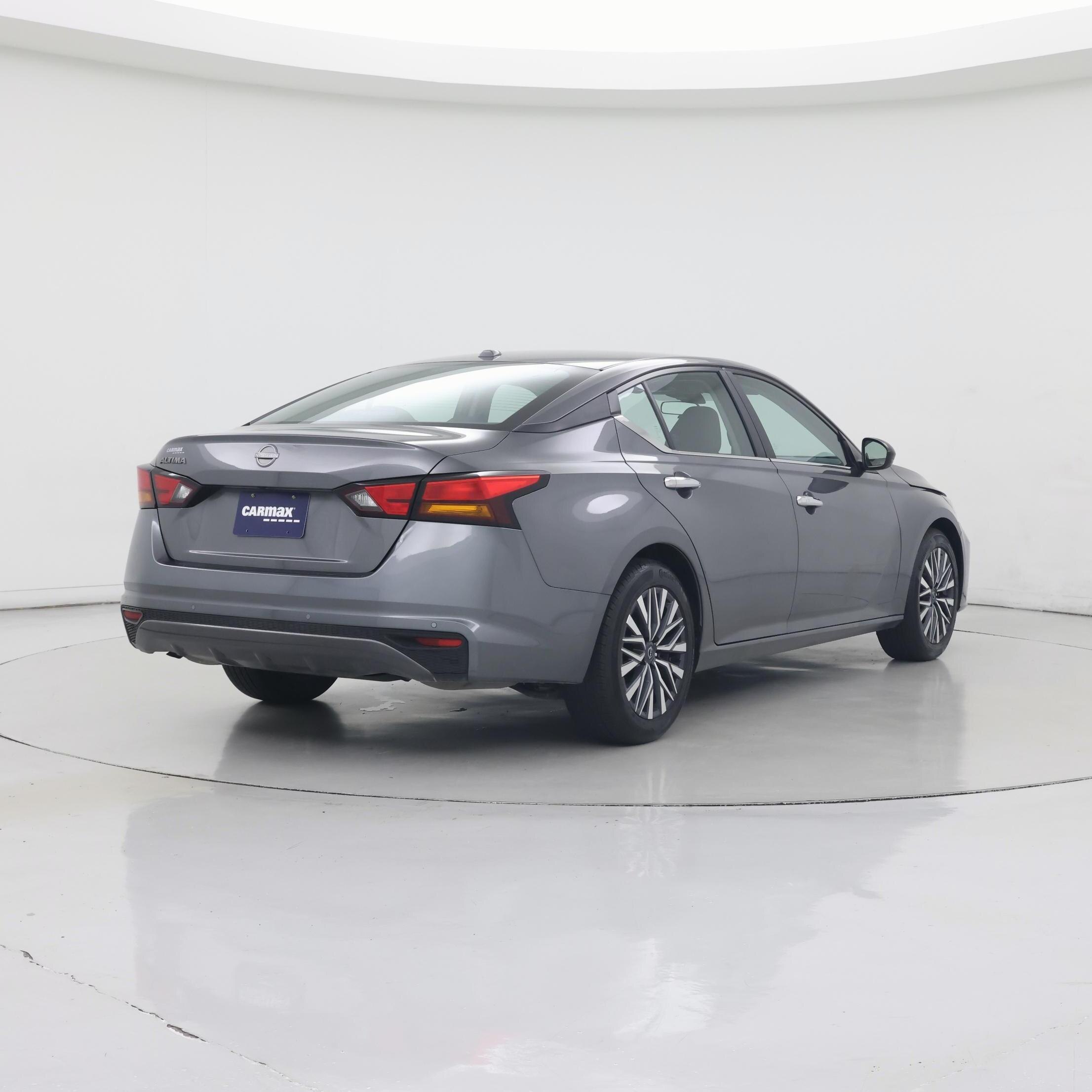 Thumbnail: 2025 Nissan Altima - 8
