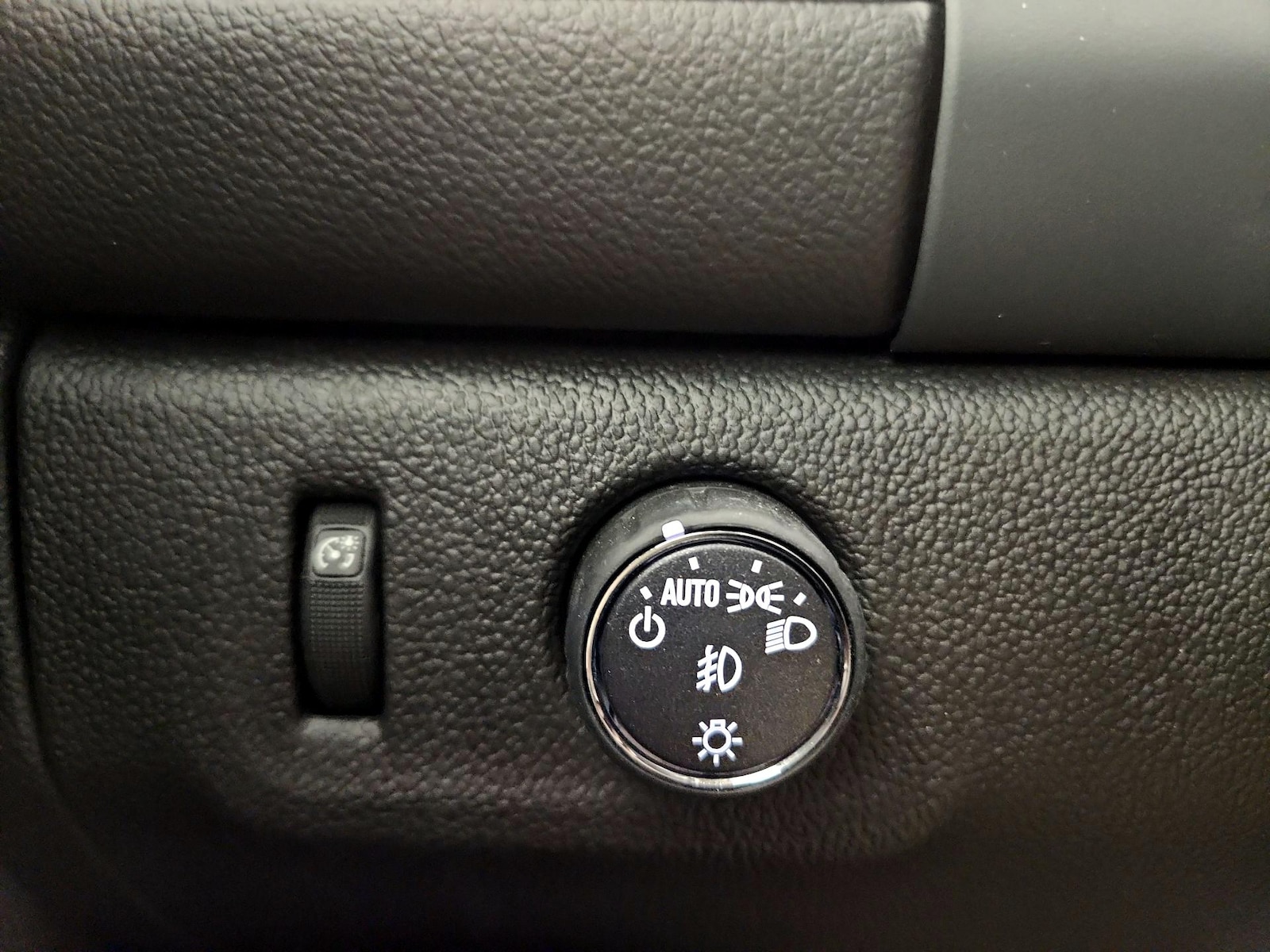 2022 GMC Canyon Elevation - Photo 14