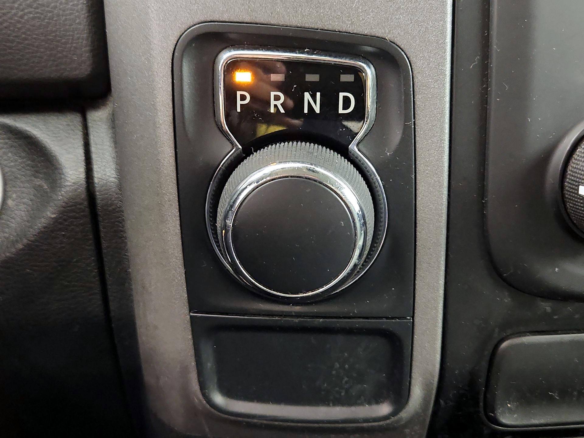 Thumbnail: 2020 RAM 1500 Classic - 17