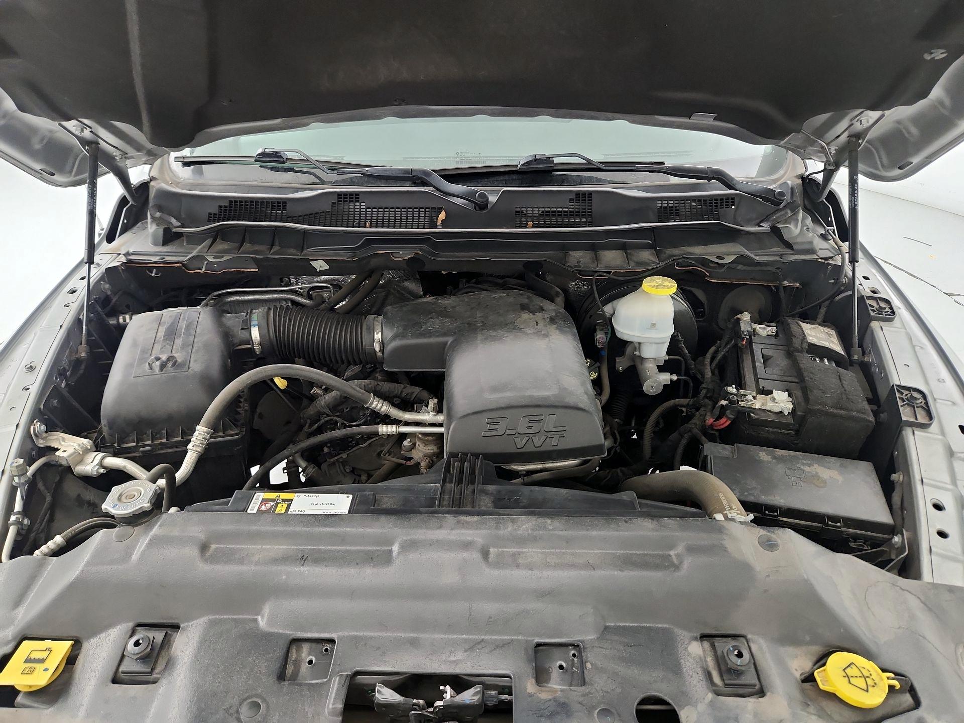 Thumbnail: 2020 RAM 1500 Classic - 19