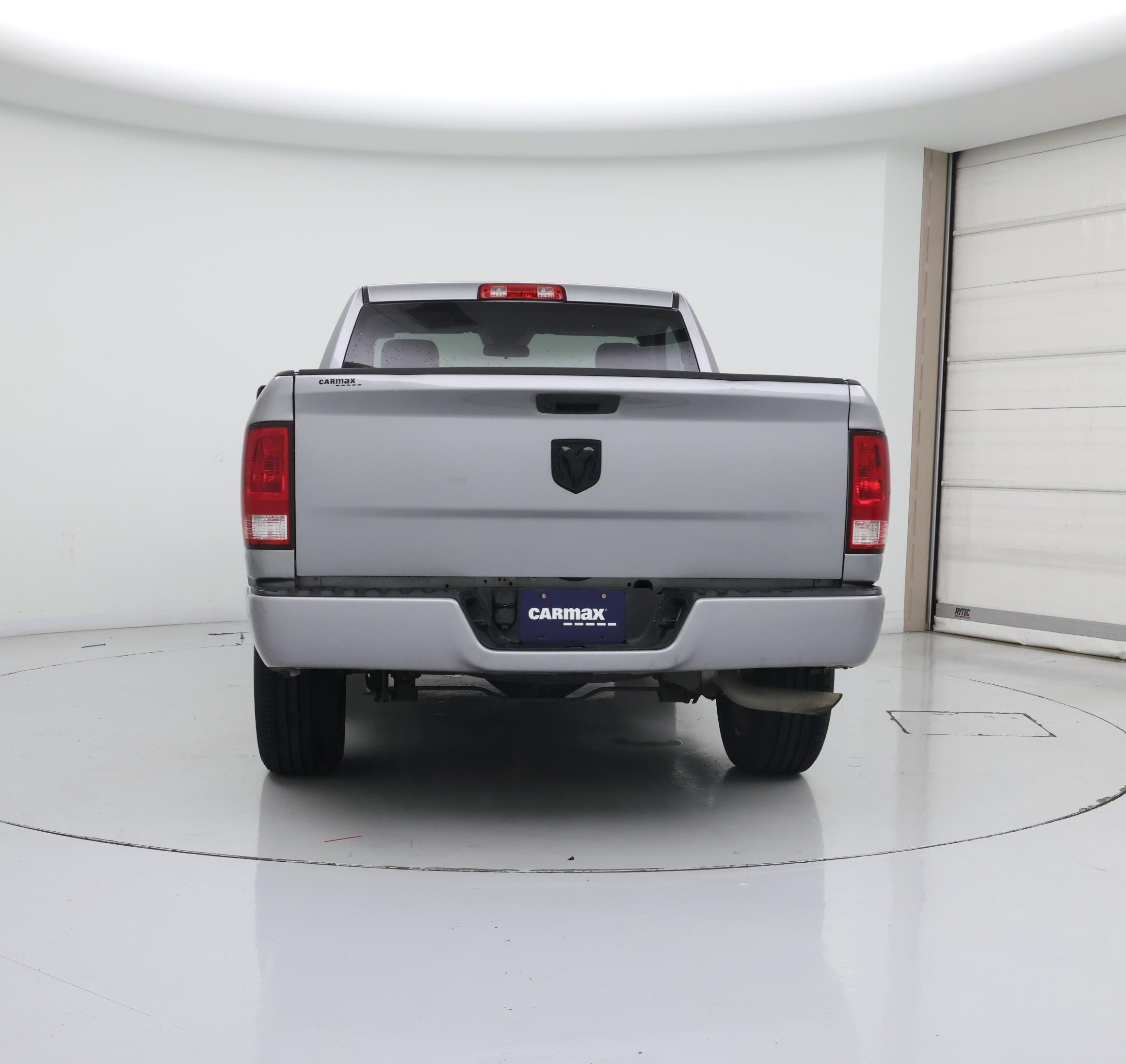 Thumbnail: 2020 RAM 1500 Classic - 6
