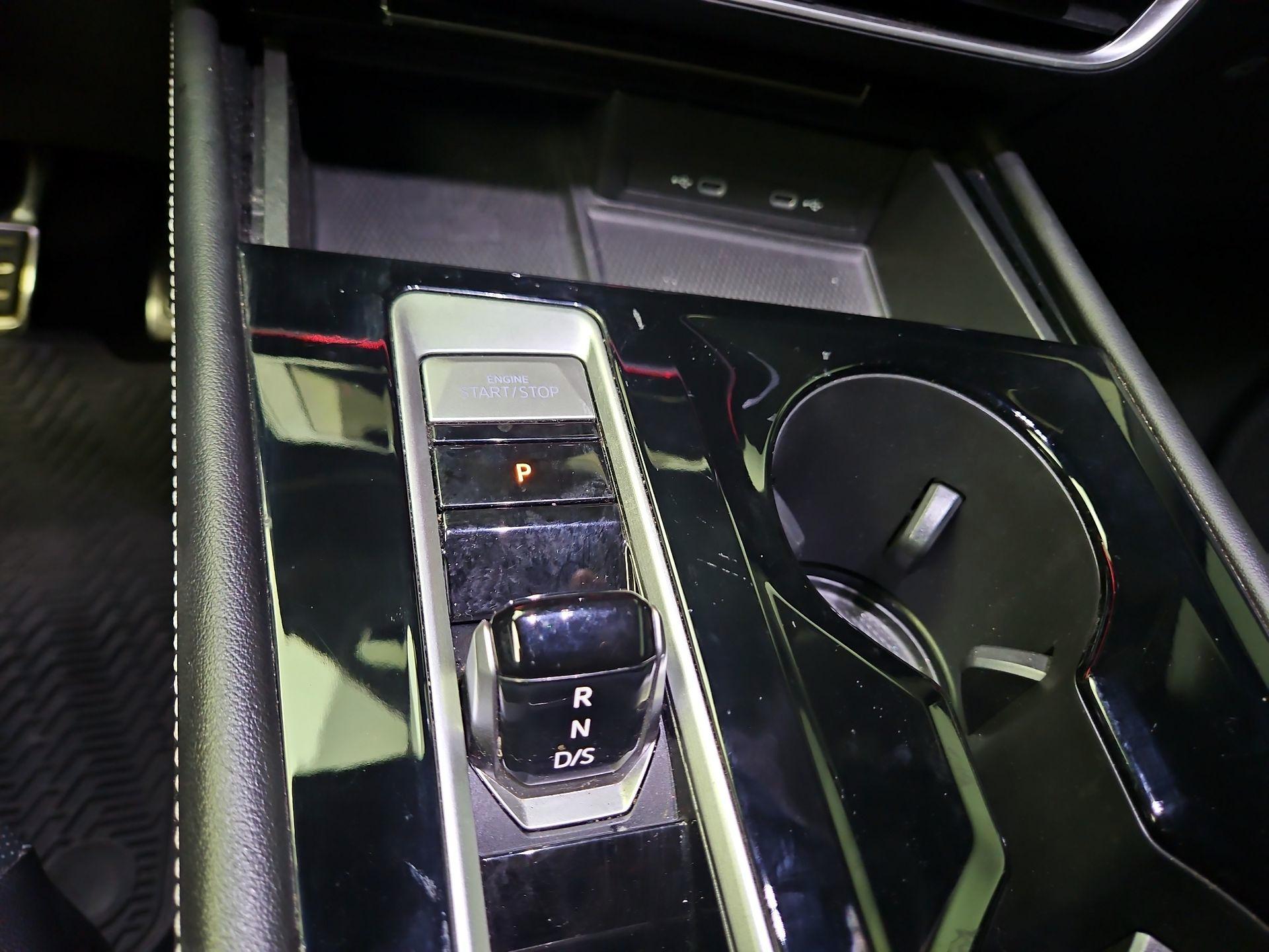 Thumbnail: 2024 Volkswagen Atlas - 18