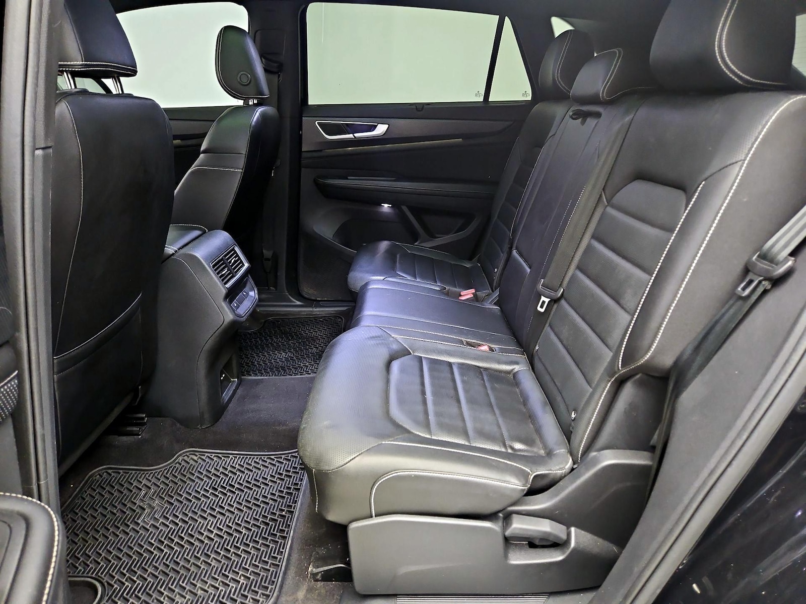 2024 Volkswagen Atlas Cross Sport SEL R-LINE - Photo 22