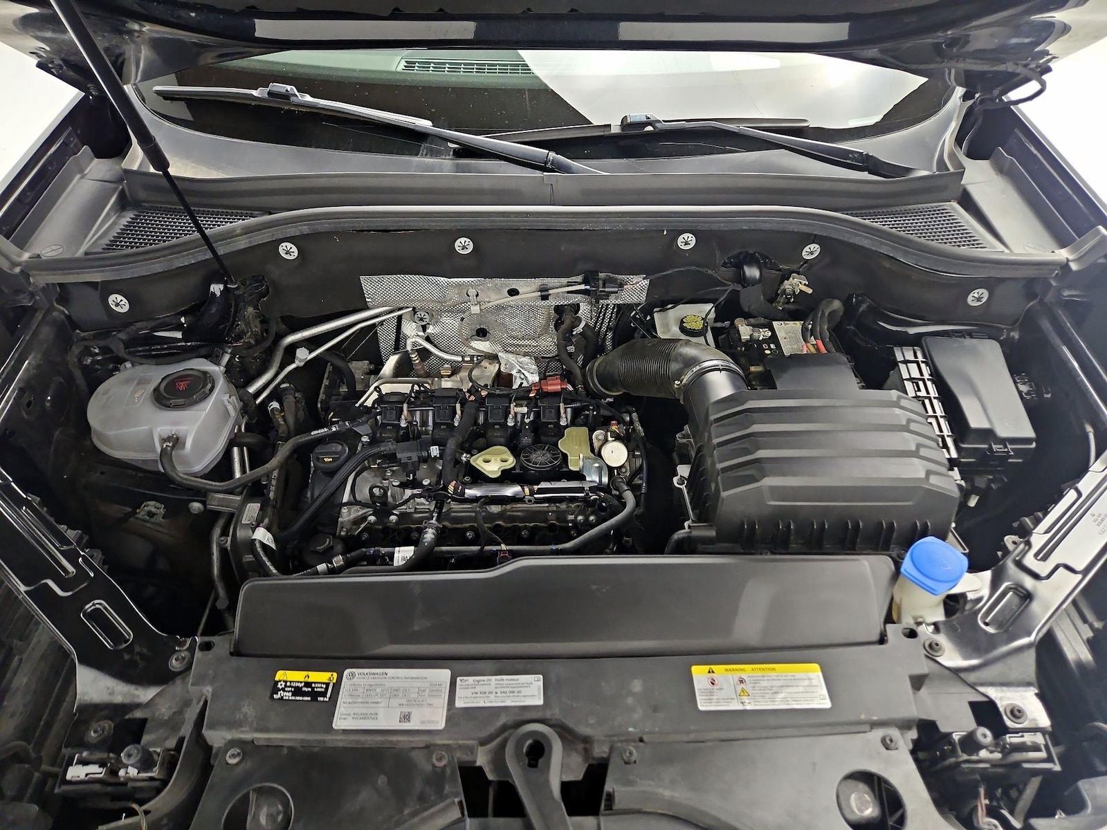 2024 Volkswagen Atlas Cross Sport SEL R-LINE - Photo 25
